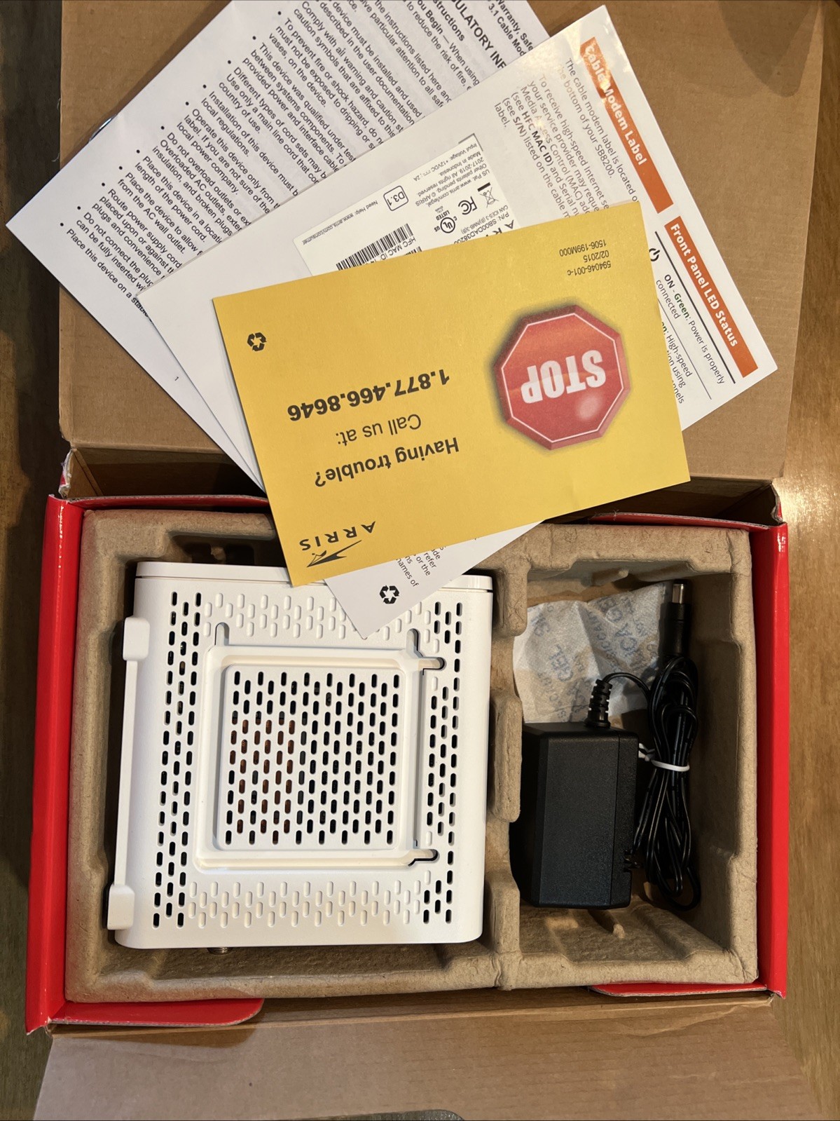 ARRIS SURFboard SB8200 DOCSIS 3.1 10 Gbps Cable Modem