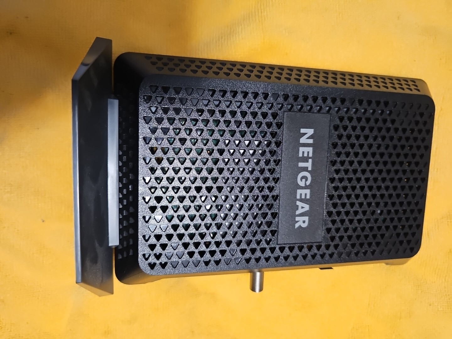 NETGEAR Nighthawk CM1100 Cable Modem