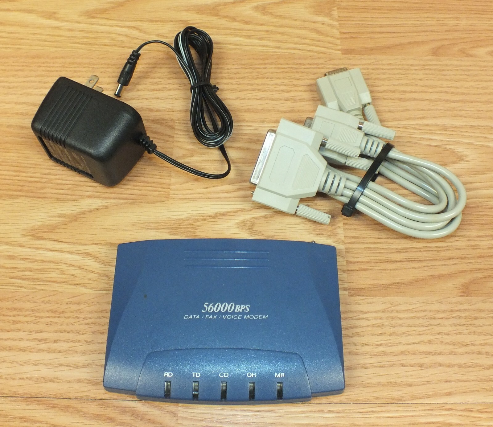 Unbranded (H52PT-3030) Exterrnal Data/Fax/Voice Modem With Power Supply