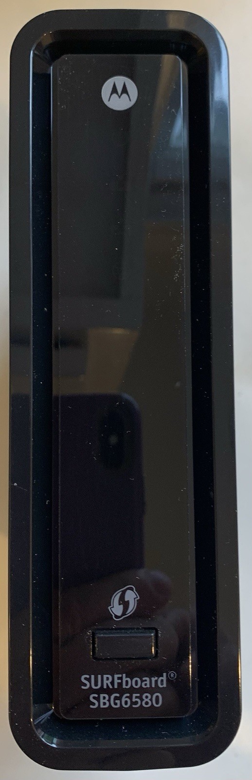 Motorola ARRIS SURFboard SBG6580 DOCSIS 3.0 Cable Modem and Wi-Fi Router