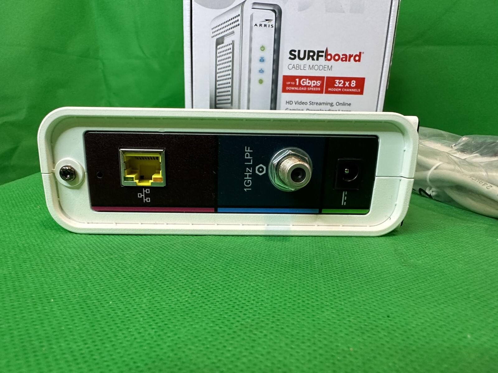 ARRIS Surfboard Cable Modem SB6190 Open As Is See Photos