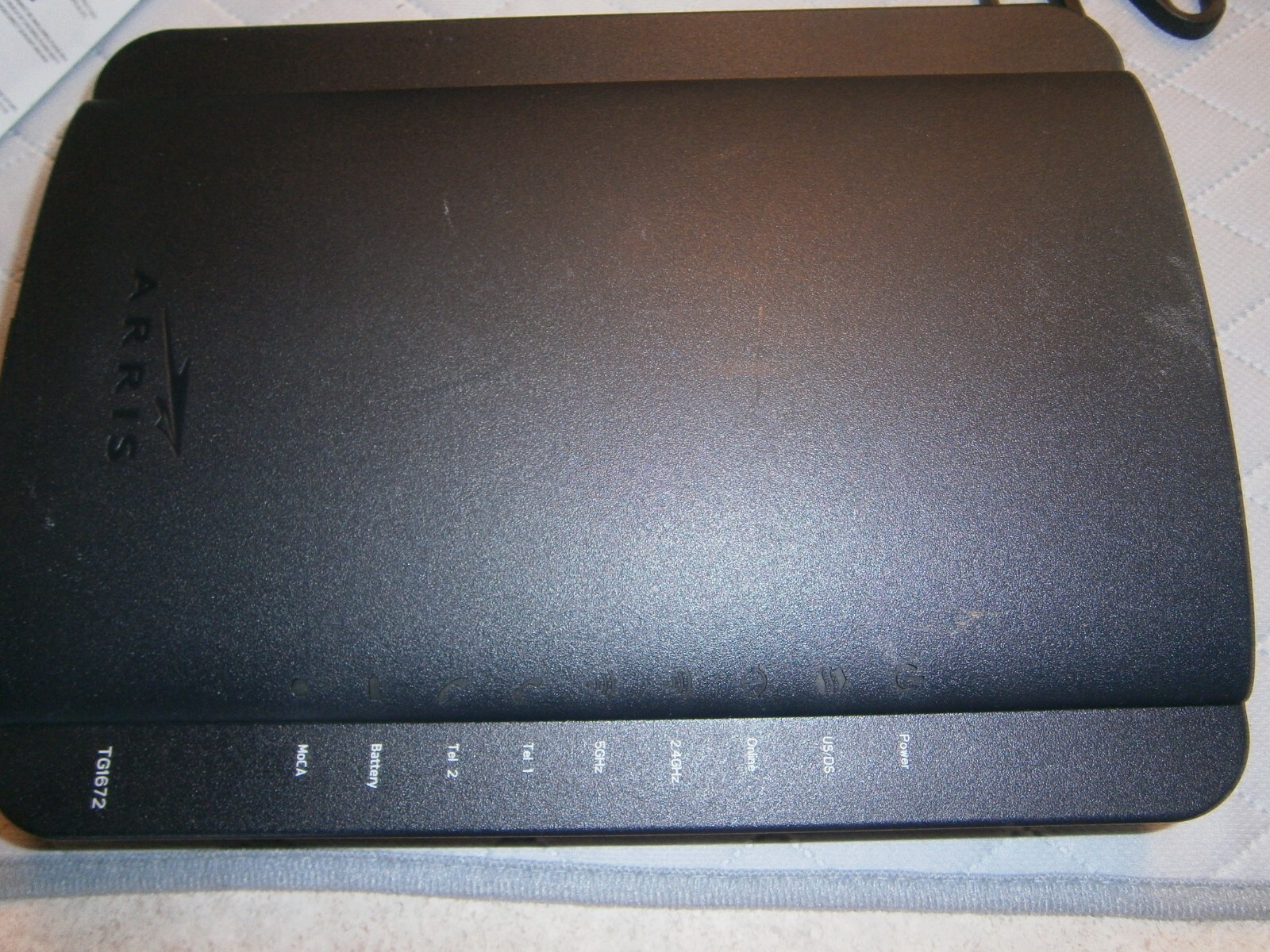 Arris TG1672G Touchstone Telephony Gateway WIFI (2.5GHz – 5.0GHz) 4 Port Modem