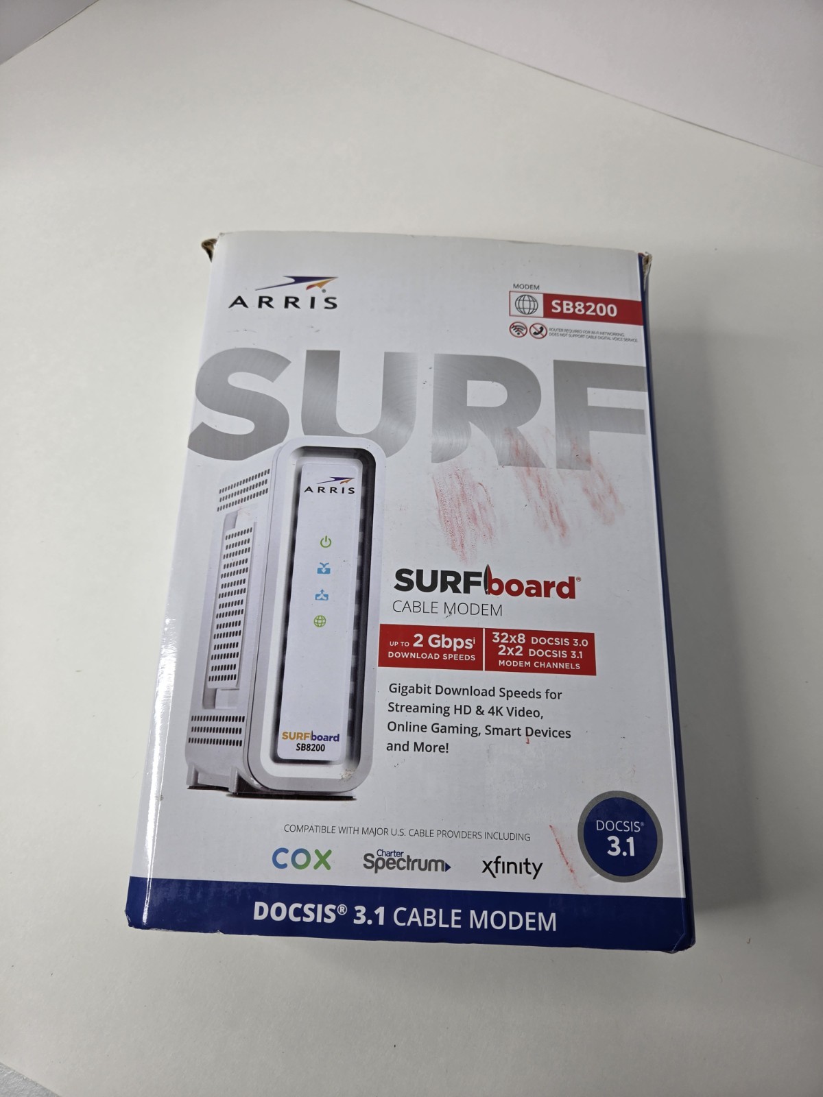 ARRIS SURFboard SB8200 DOCSIS 3.1 2 Gbps Cable Modem