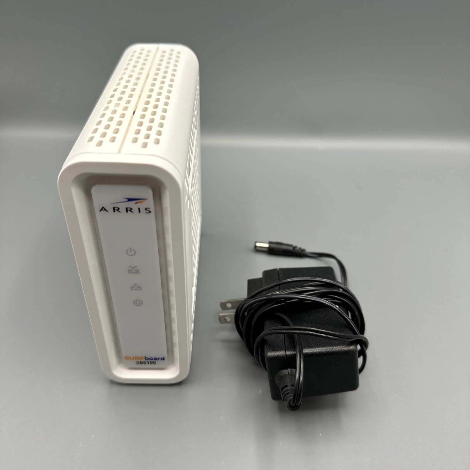ARRIS Surfboard SB6190-RB DOCSIS 3.0 Cable Modem, White