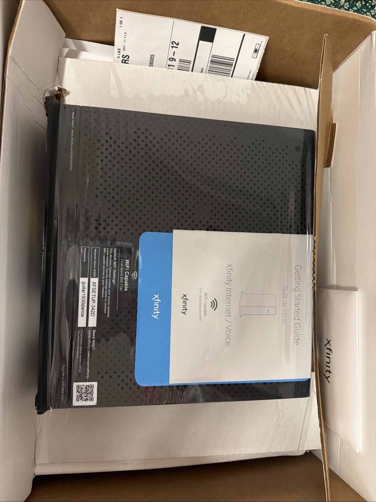 ARRIS TG1682G Xfinity WiFi Dual Band Modem/Router | Xfinity | Black | 802.11ac