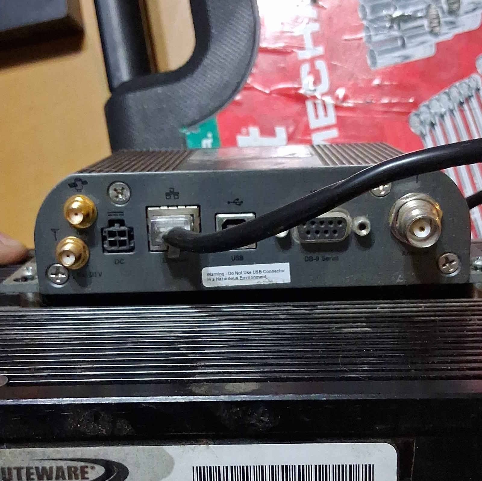 Sierra Wireless AirLink Pinpoint X Mounted On Routeware Dvr