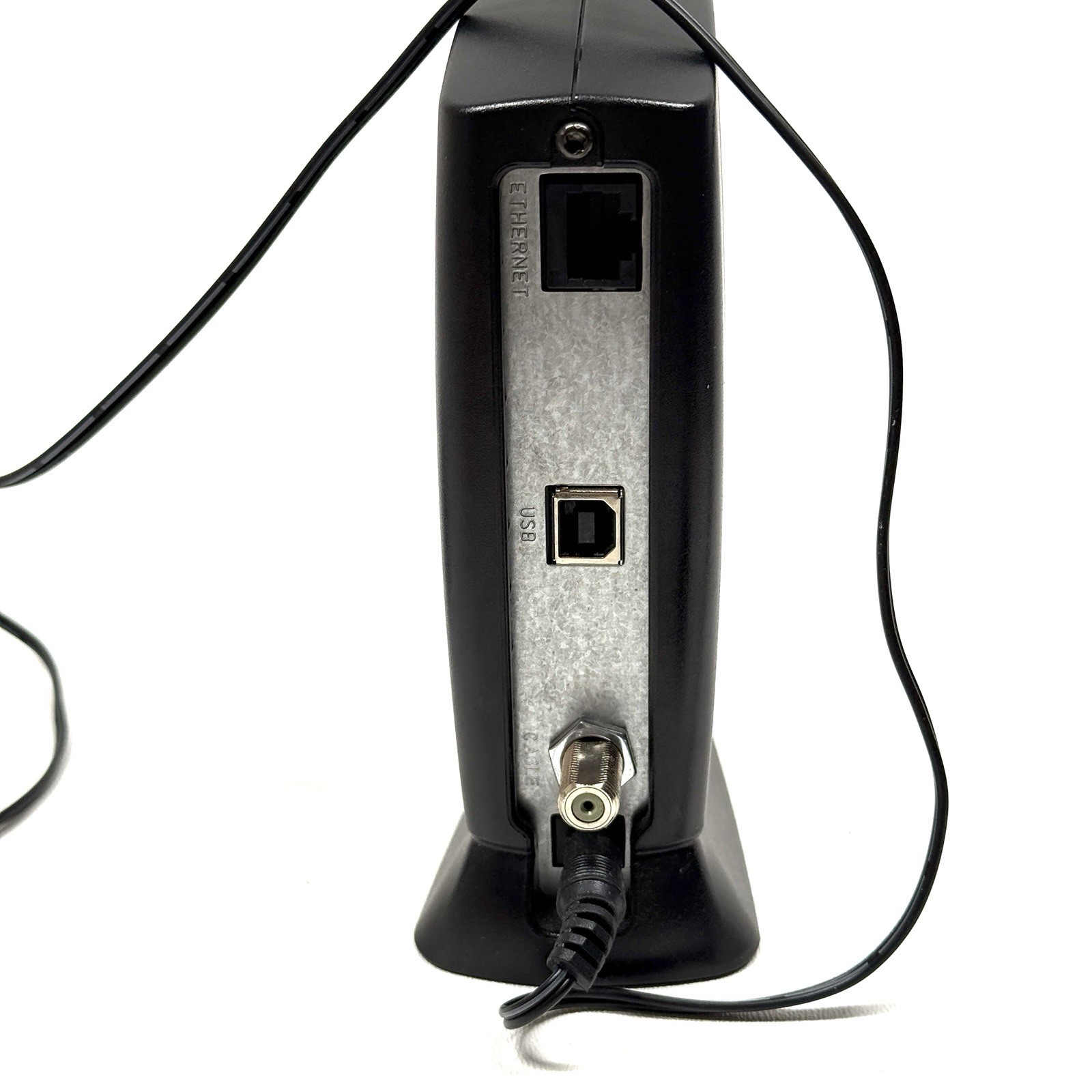 MOTOROLA  SURFboard – Model SB5101U Modem – With Power Supply Cord! Used