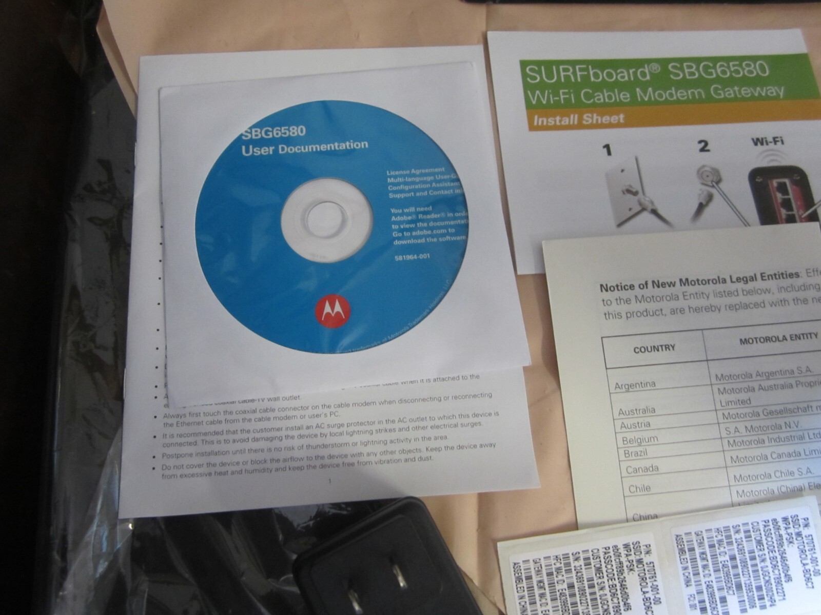 Motorola SBG6580 Surfboard eXtreme DOCSIS 3.0 Wireless Cable Modem Gateway Used)