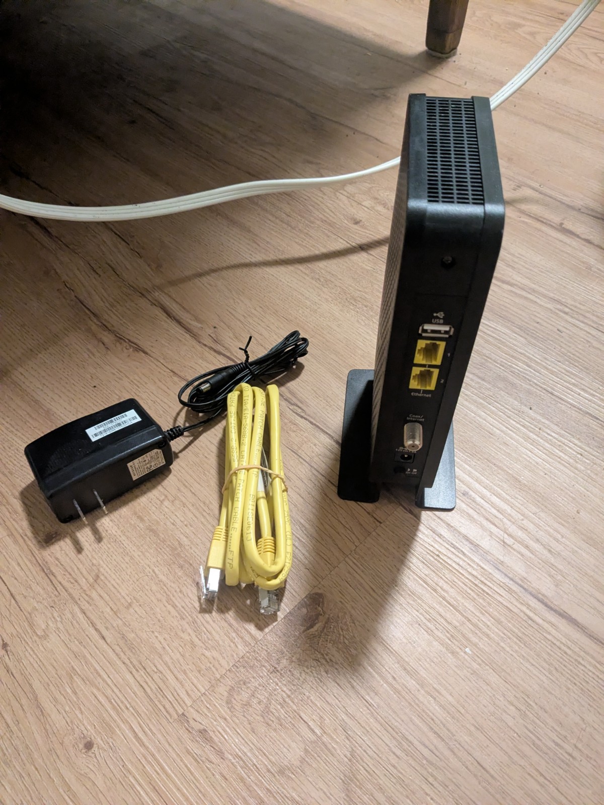 NETGEAR N300 (model C3000) Modem/Router