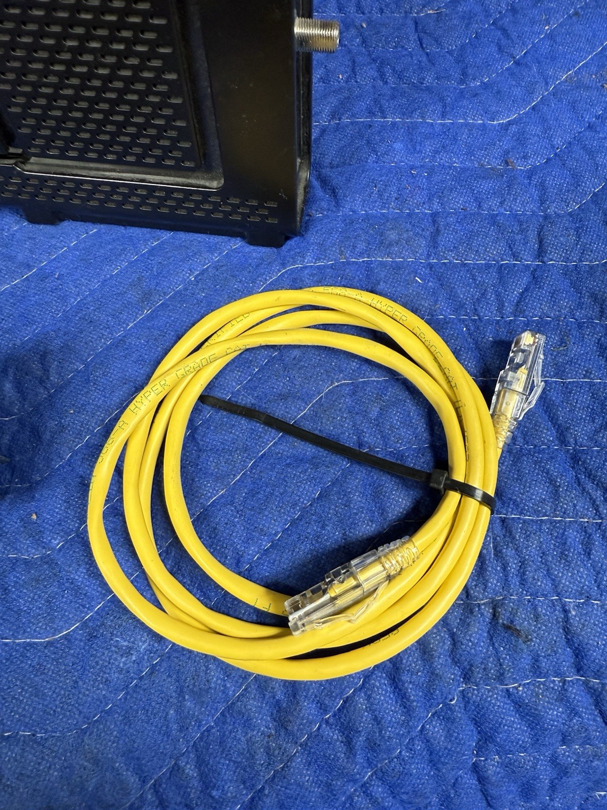 ARRIS Motorola SB6121 SURFboard DOCSIS 3.0 Cable Modem