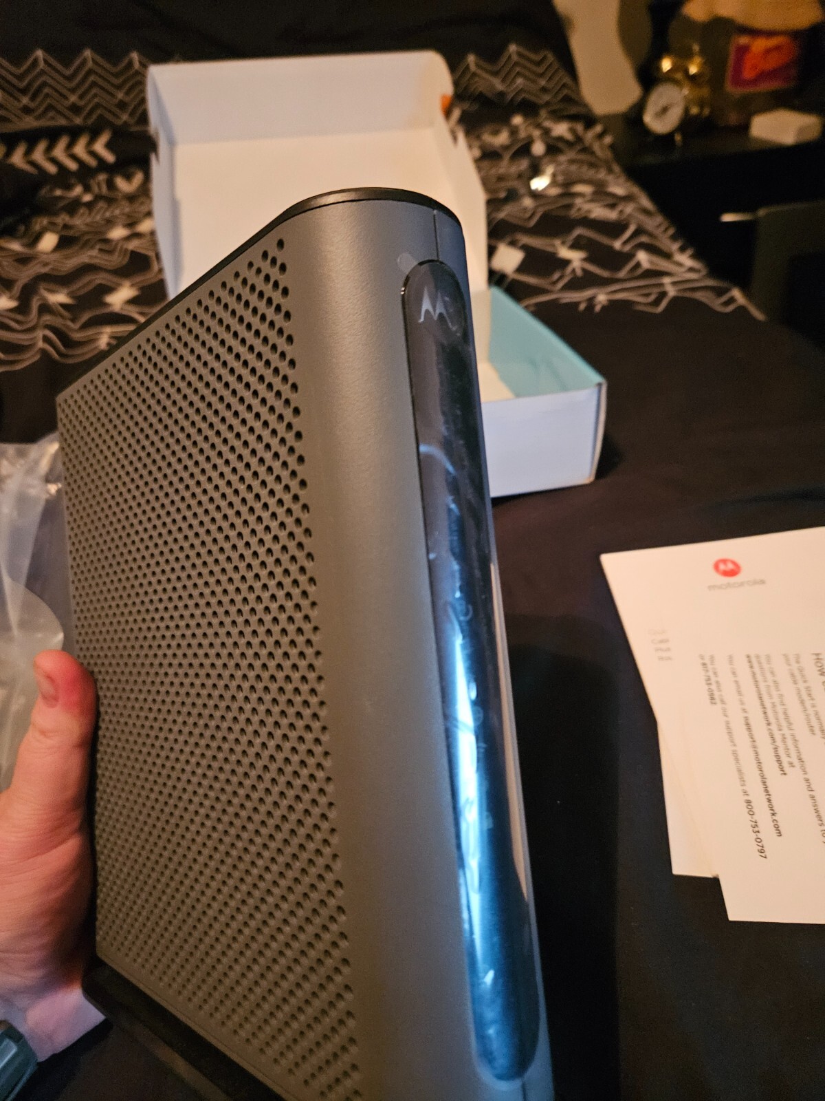 Motorola MG7550 16×4 DOCSIS 3.0 Cable Modem Plus AC1900 WiFi Router NEW OPEN BOX