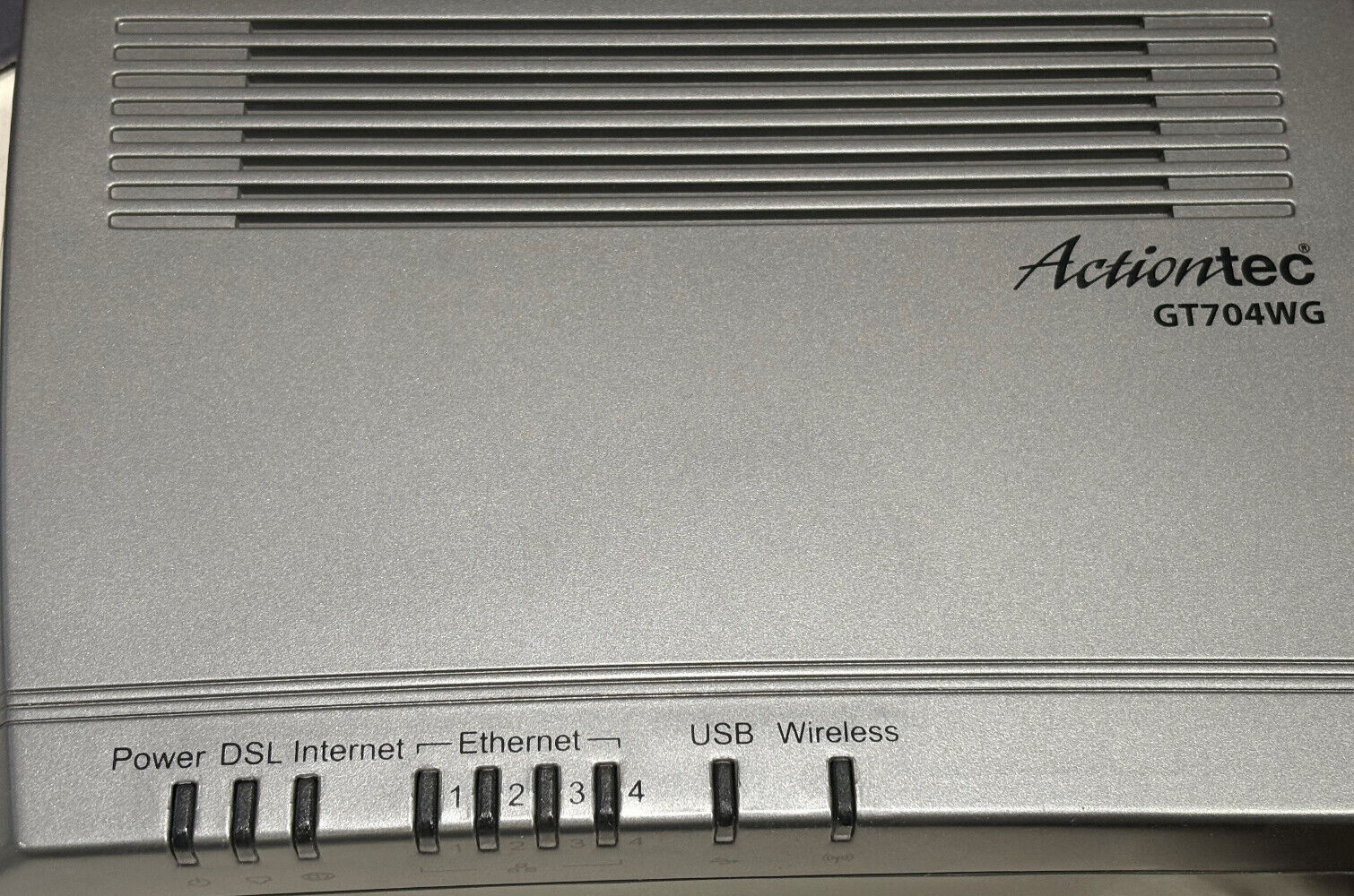 Actiontec GT704WG Wireless DSL Ethernet Router with power supply