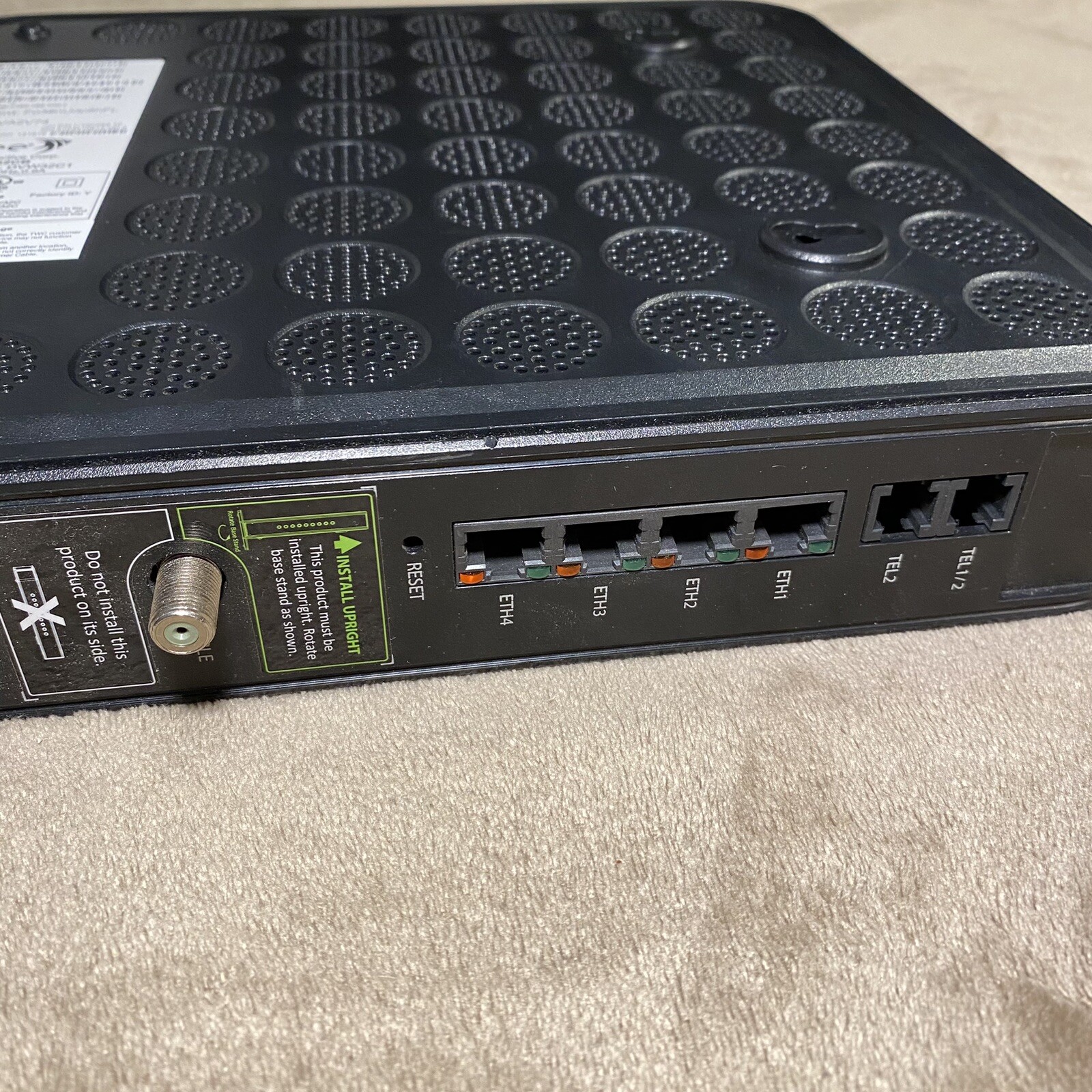 Ubee DVW32CB Advanced Wireless Voice Gateway Modem and Router with power cord