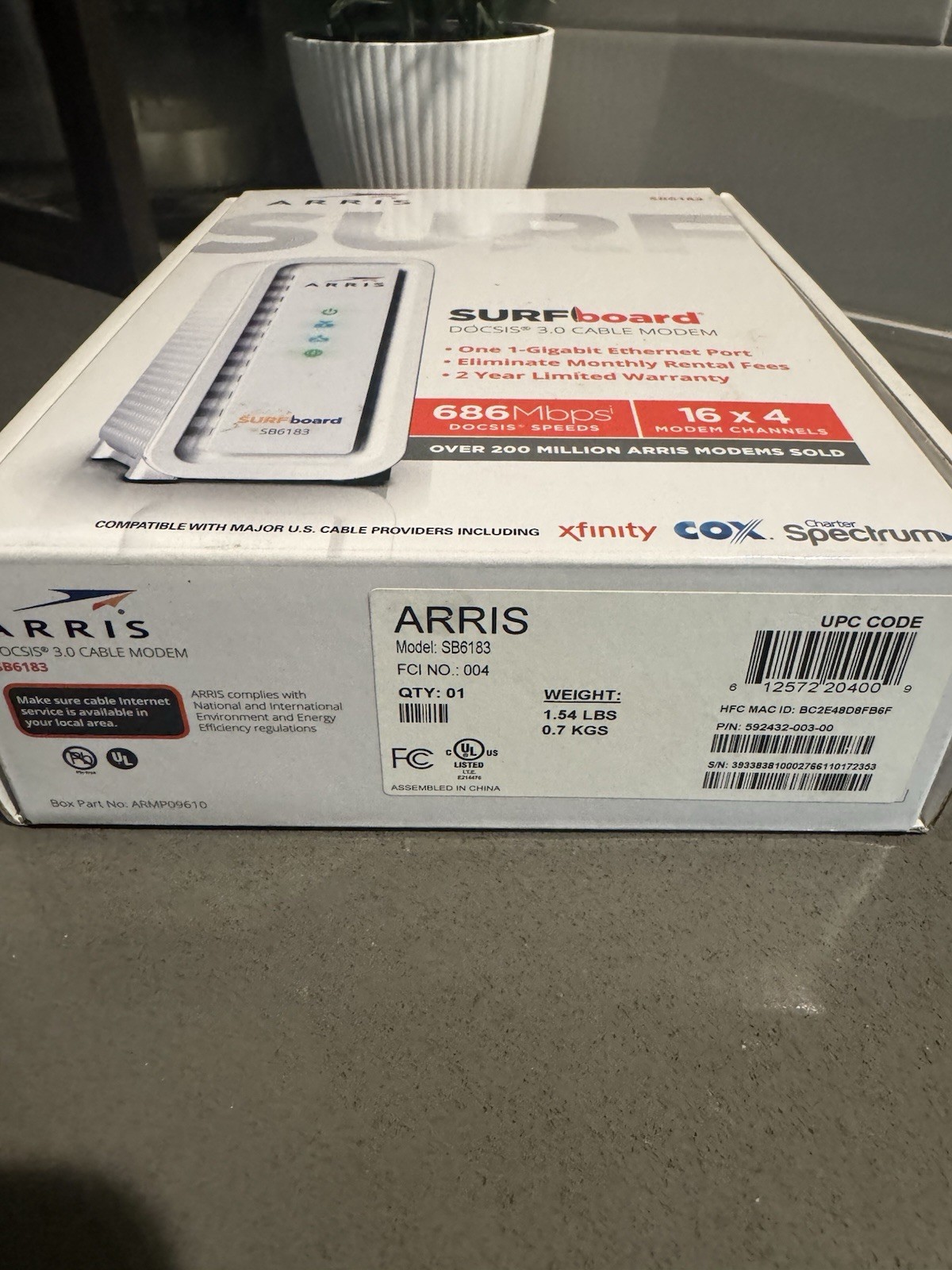 ARRIS SB6183 686 Mbps Cable Modem, White – Tested and Working w/ Box
