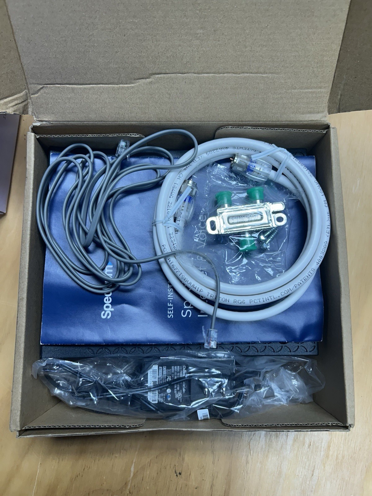 New in Box Spectrum Internet Cable Modem Model E31T2V1 DOCSIS 3.1 eMTA