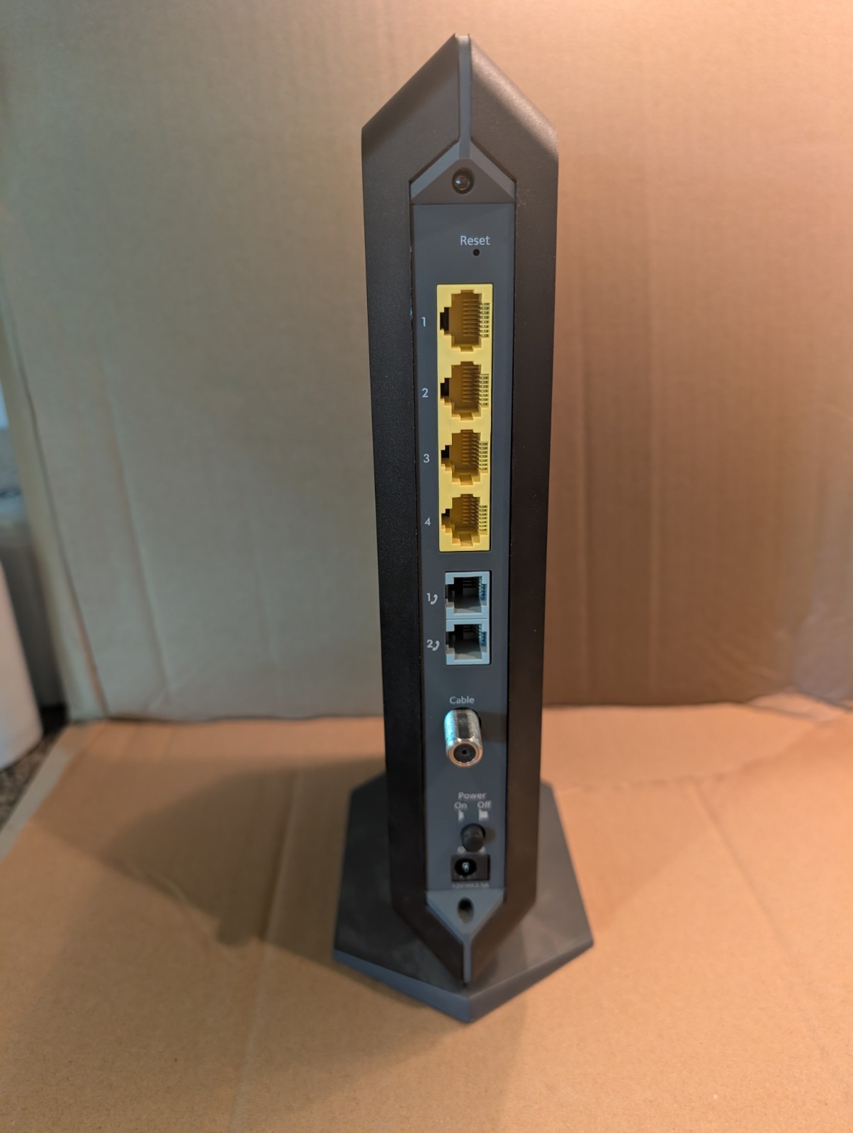 NETGEAR Voice Cable Modem CM1150V