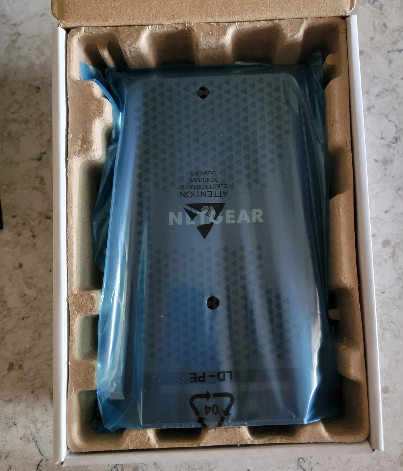 NETGEAR CM1000 DOCSIS 3.1 Cable Modem 1 Gbps Gigabit Ethernet CM1000-100NAS