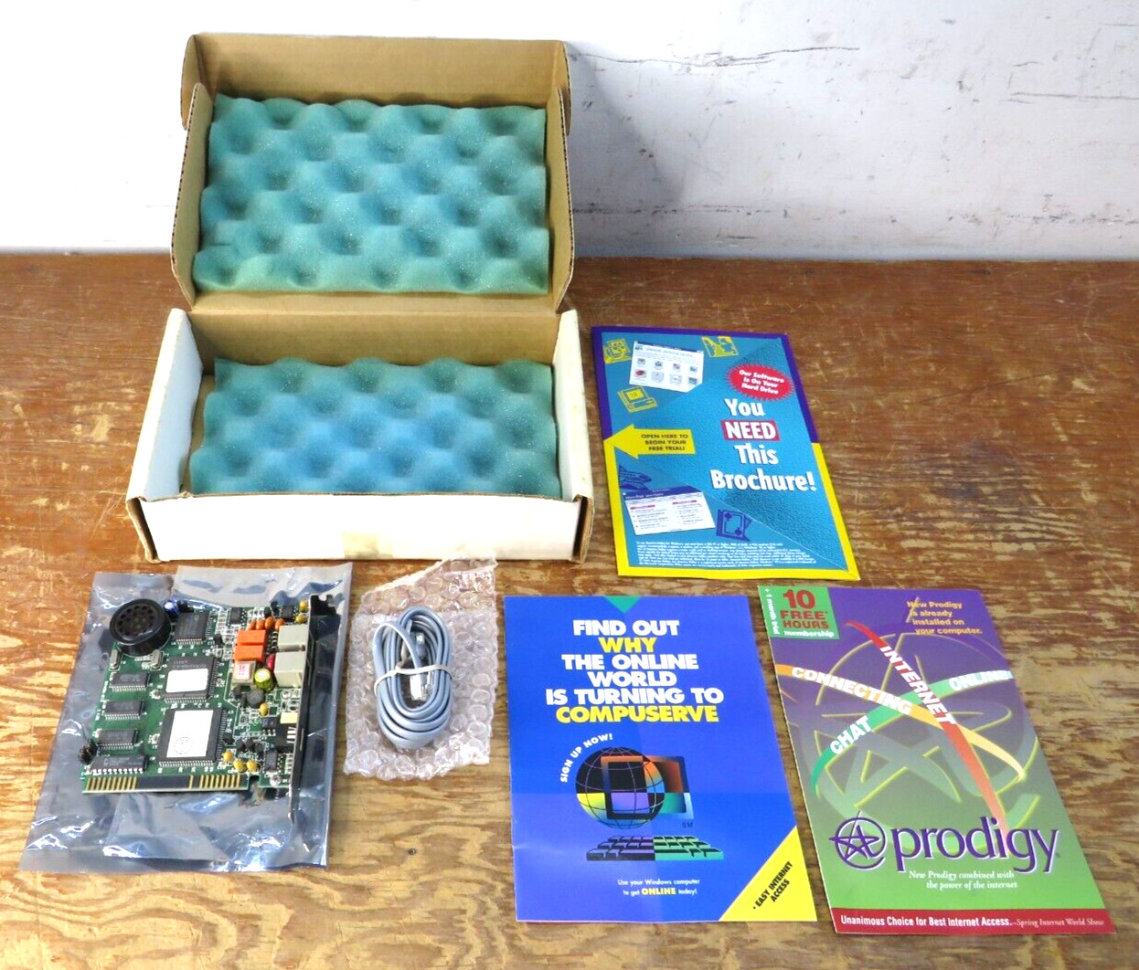 Vintage computer PC Practical Peripherals 2400 Modem w/ Phone Line