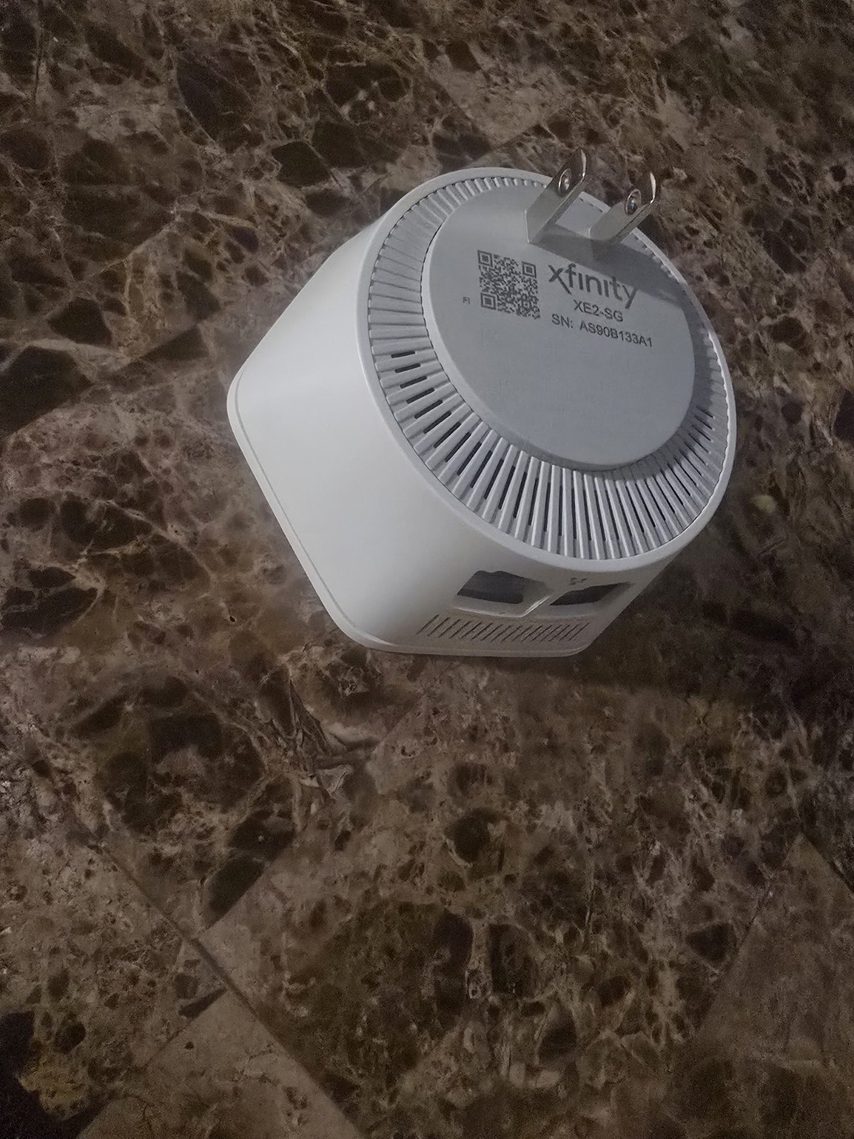 Xfinity Comcast xFi Pod 2nd Gen Model XE2-SG WiFi Network Extender New