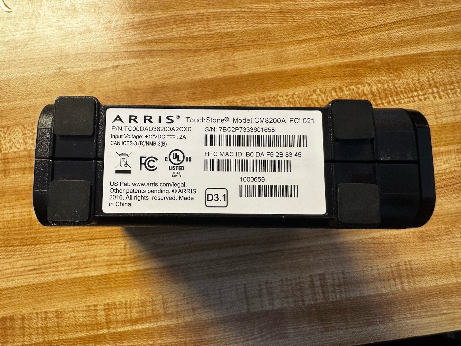 Arris Touchstone CM8200A DOCSIS 3.1 Ultra Fast Cable Modem 32X8 Gigabit Black