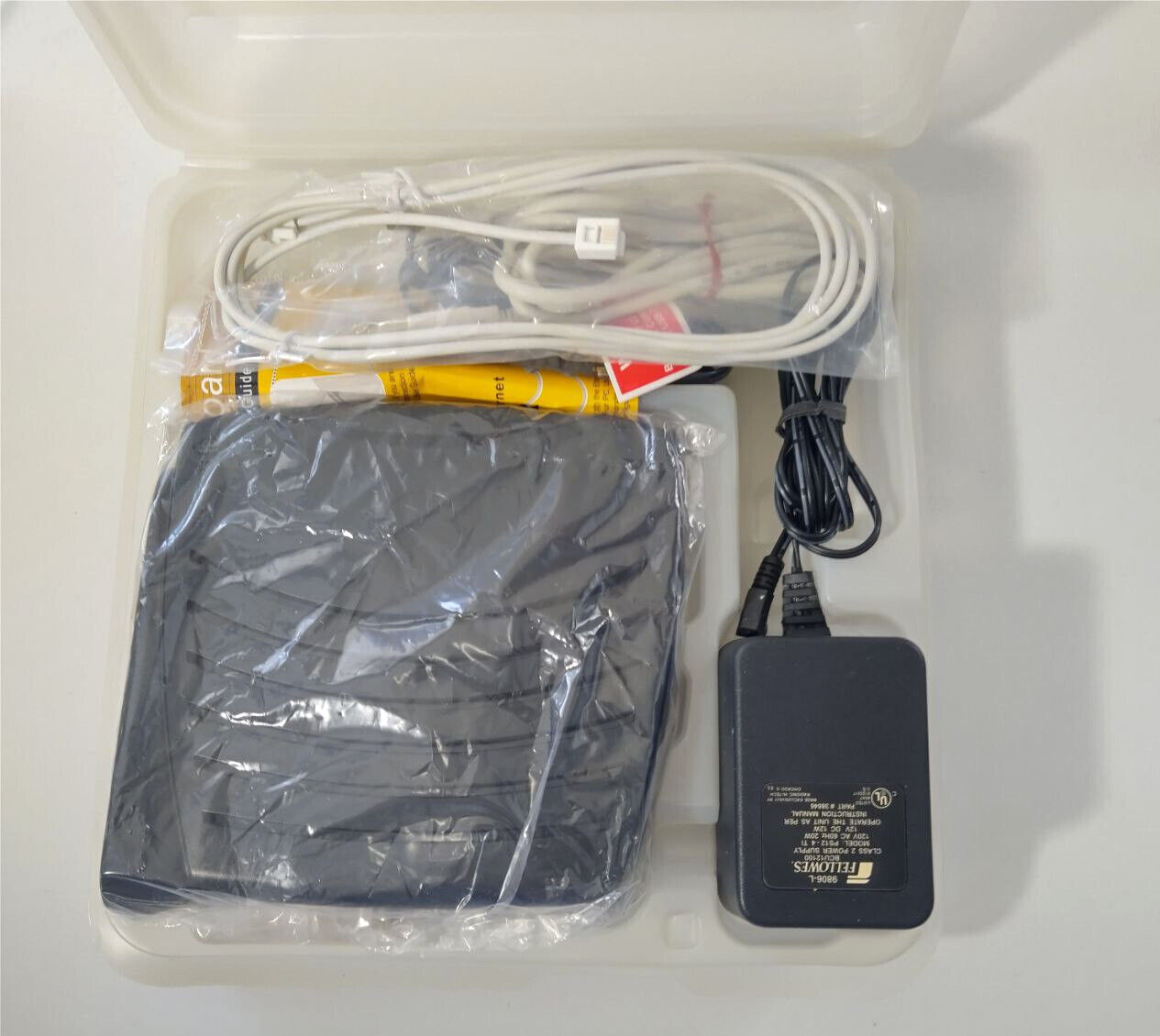 Motorola SURFboard SB5100 (501209-001-00) 38.91 Mbps Cable Modem Router