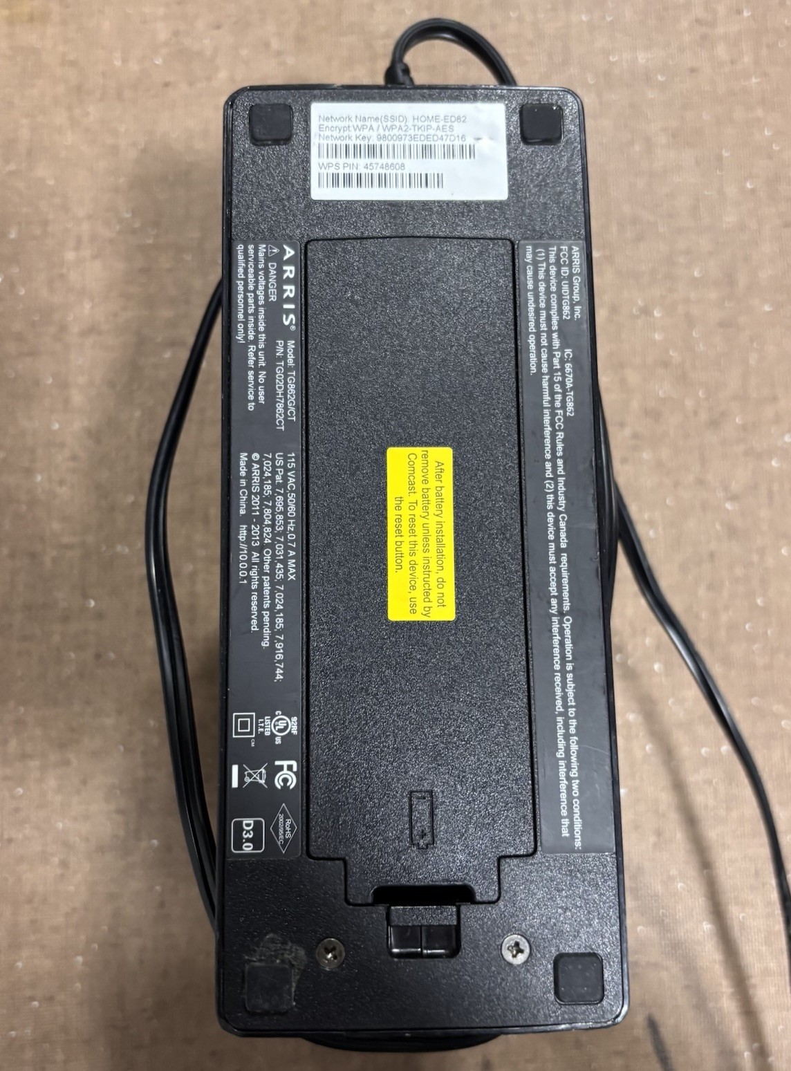 Arris Xfinity TG862G/CT Residential Router Wireless Modem Black + Cord