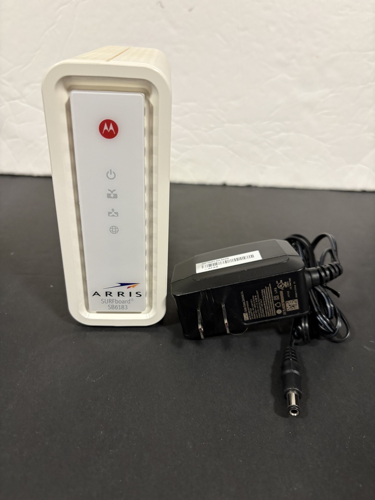 ARRIS SURFboard SB6183 DOCSIS 3.0 Cable Modem 16×4 686Mbps Tested