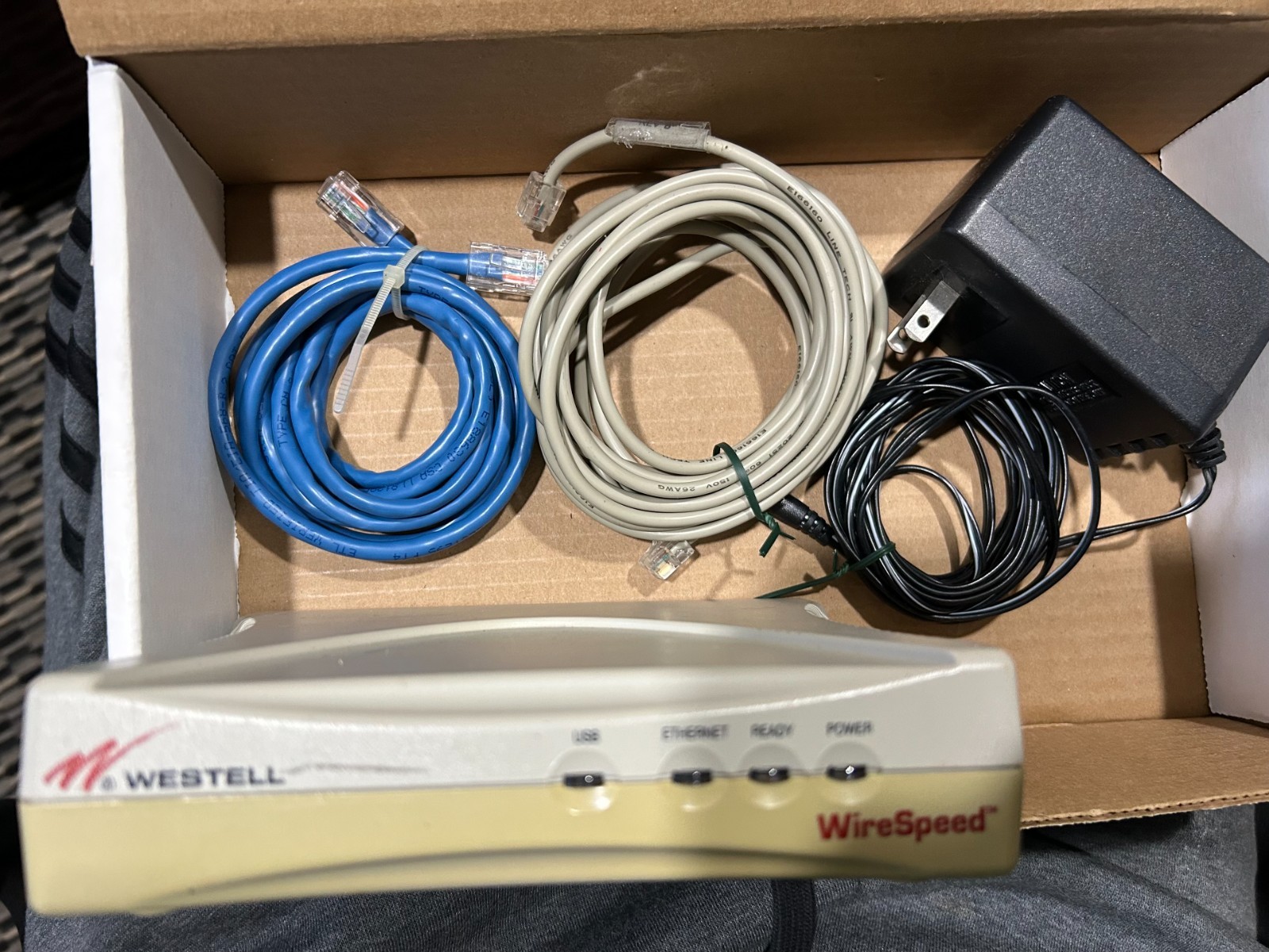 Westell Wirespeed DSL Modem A90-210015-04 Cables and Adaptor For Home or Office