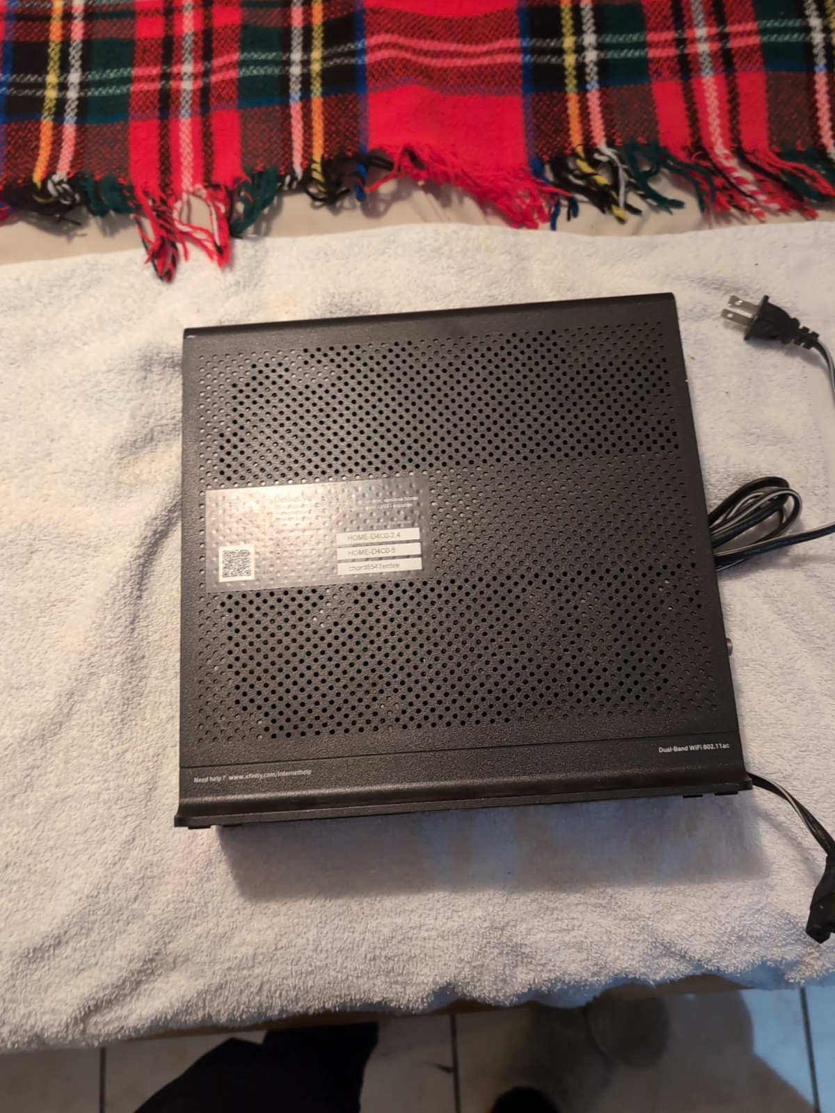 Xfinity Technicolor XB3 Wireless Gateway (Model DPC3941T) – DOCSIS 3.0