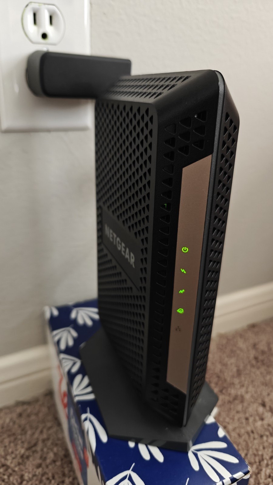 NETGEAR Cable Modem CM1000v2 DOCSIS 3.1 Nighthawk w/ AC Adapter – Tested