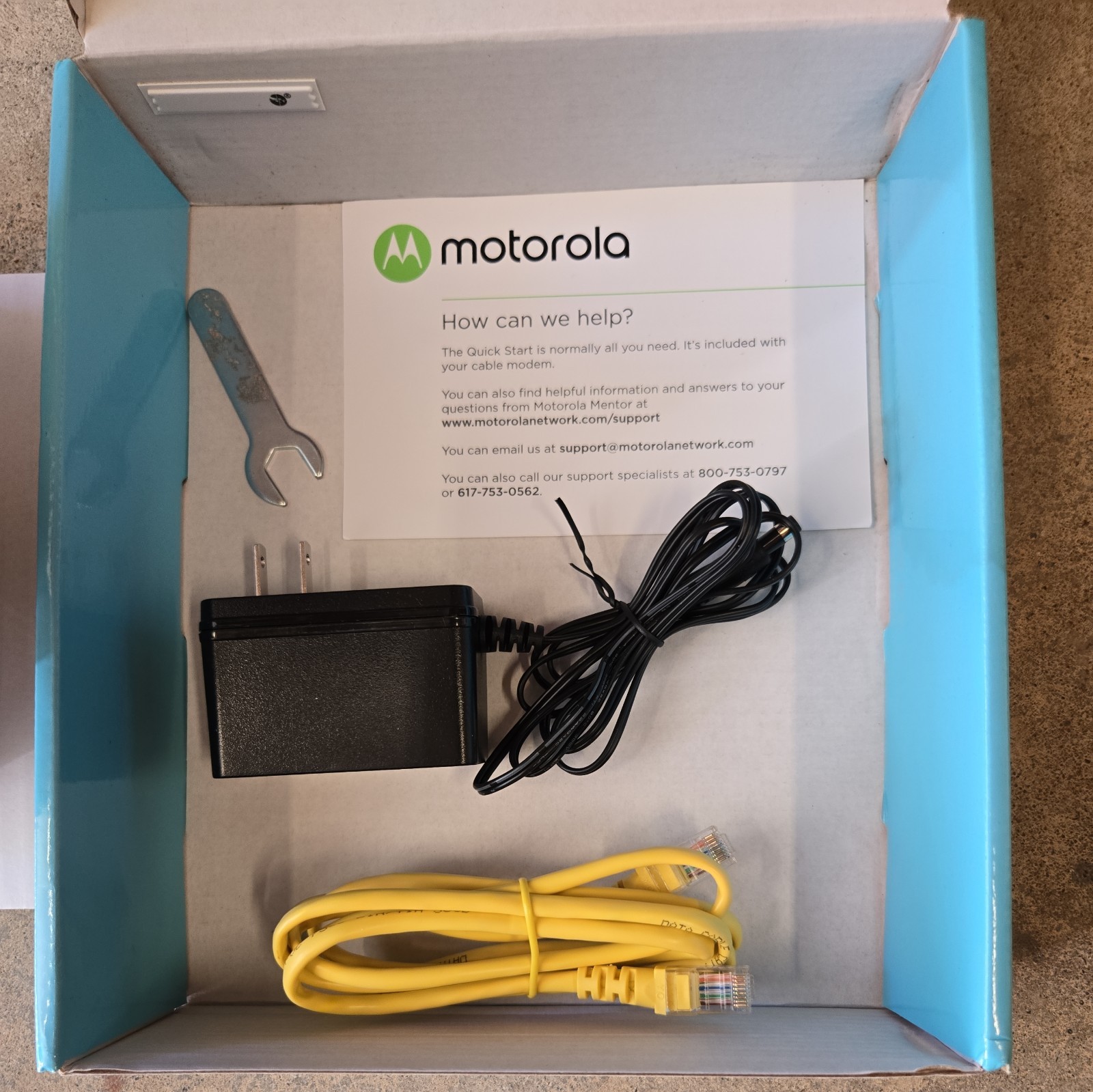 Motorola MB7621 24×8 DOCSIS 3.0 High Speed cable Modem Used w/ power adaptor