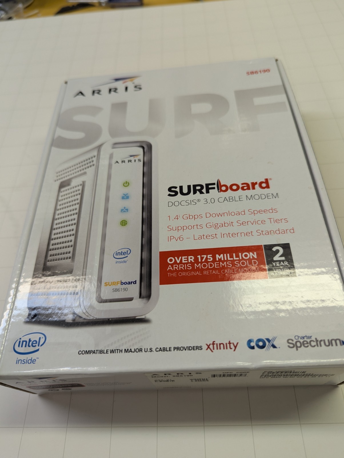 ARRIS SURFboard SB6190 Cable Modem Gigabit White