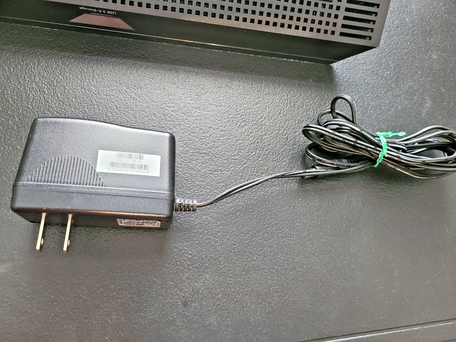 NETGEAR R6400 AC1750 Dual Band Smart WiFi Router w/ Power Adapter Used