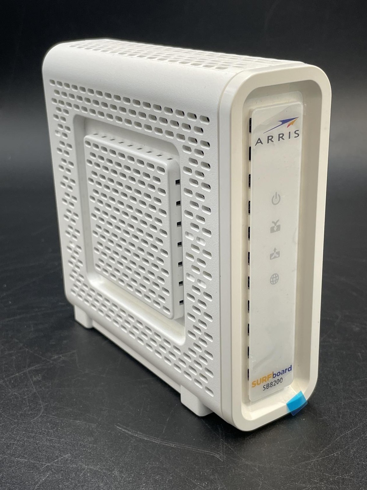 ARRIS Cable Modem Fast DOCSIS 3.1 32×8 Gigabit Cable Modem SB8200 PC1723393