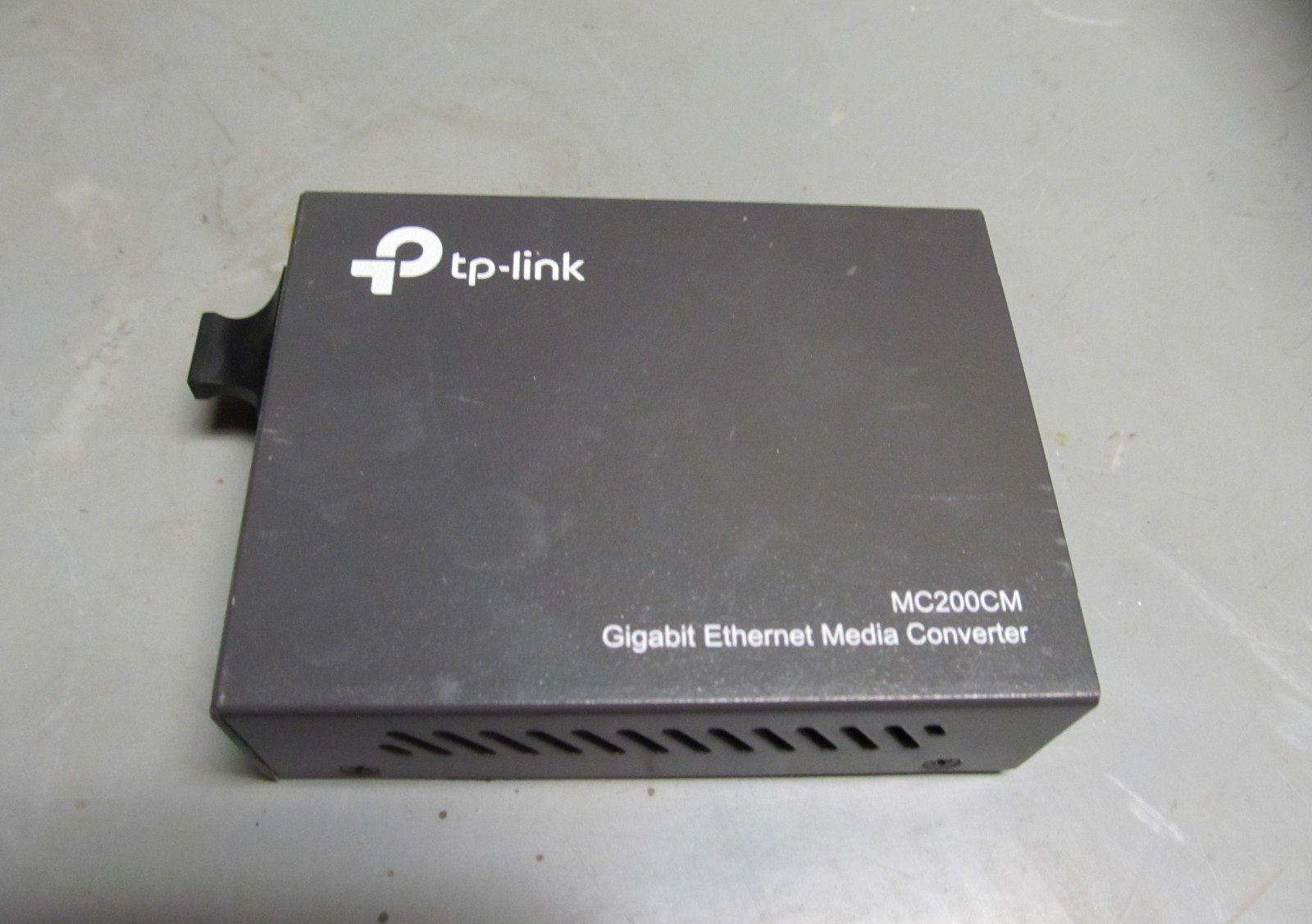 TP-Link MC200CM Gigabit Multi-Mode Media Converter