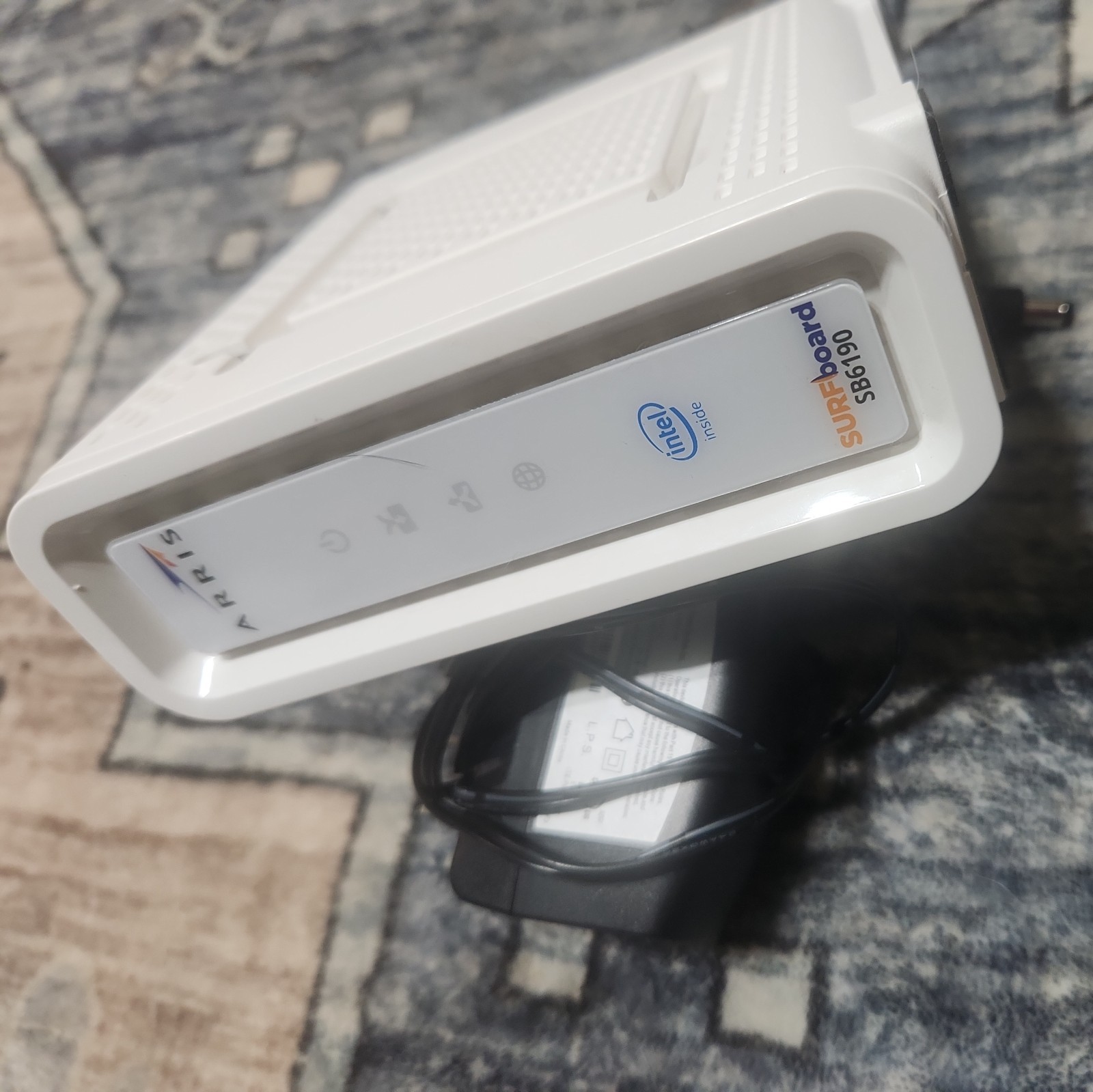 ARRIS SURFboard SB6190 DOCSIS 3.0 1.4 Gbps Cable Modem Xfinity Spectrum Cox -NEW