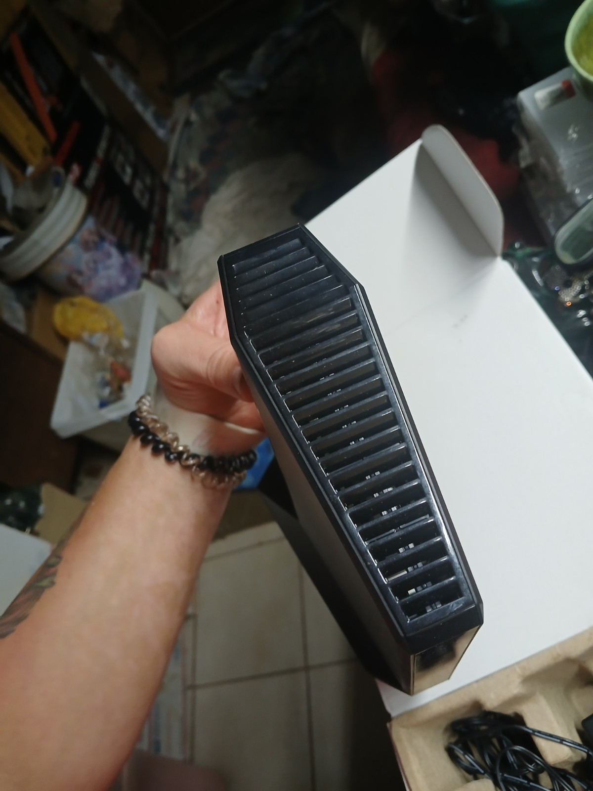 Netgear Nighthawk CM2000 cable modem supports DOCSIS 3.1 technology