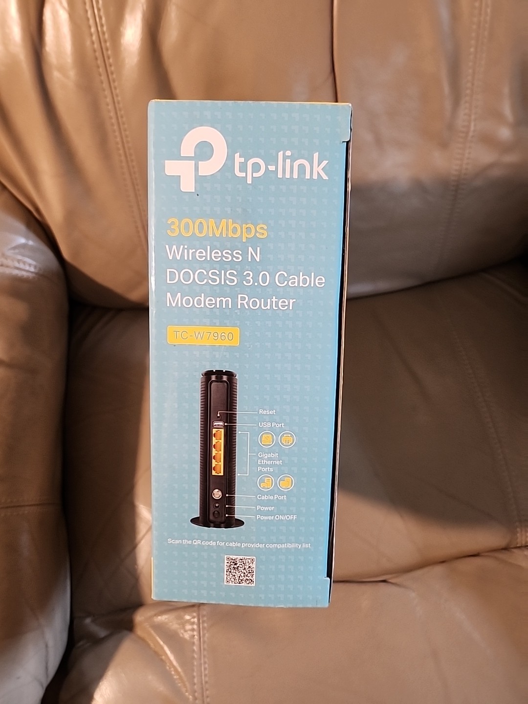 TP-Link TC-W7960 300Mbps Wireless Modem Router – Black