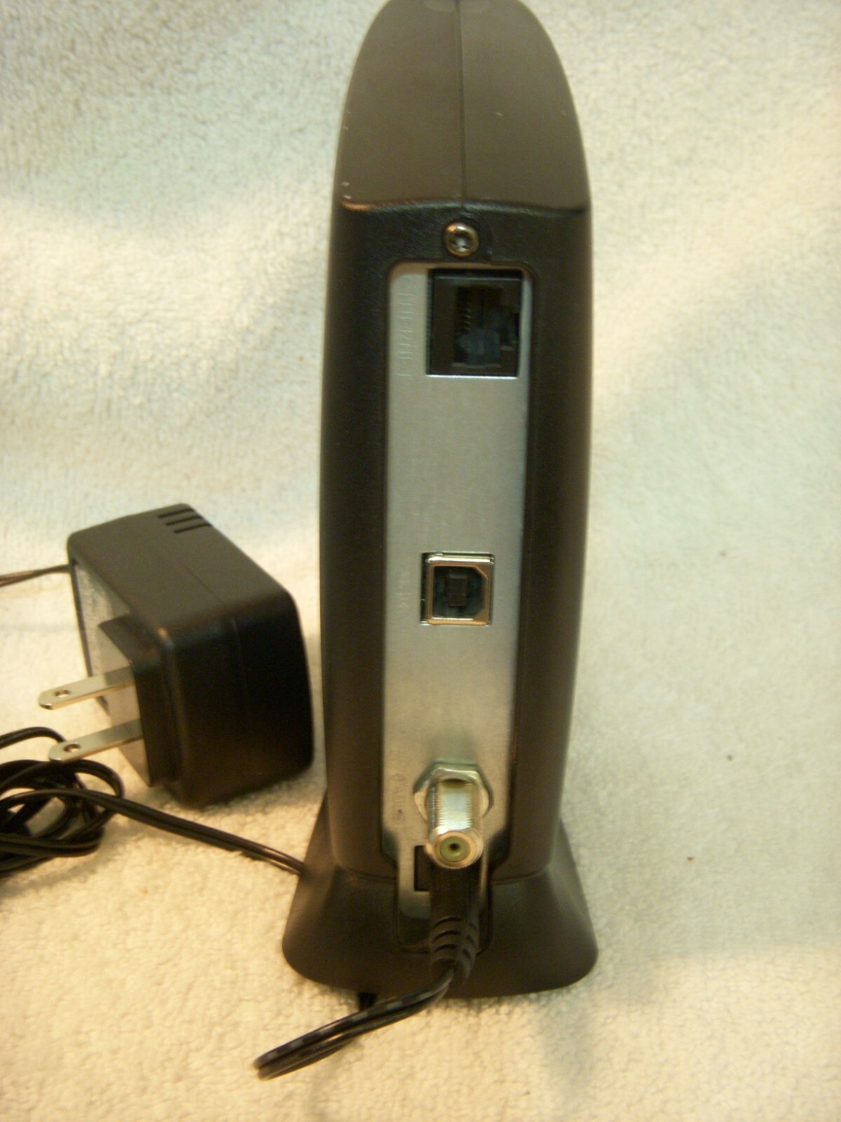 Motorola Surfboard Cable Modem And Power Supply Model SB5101
