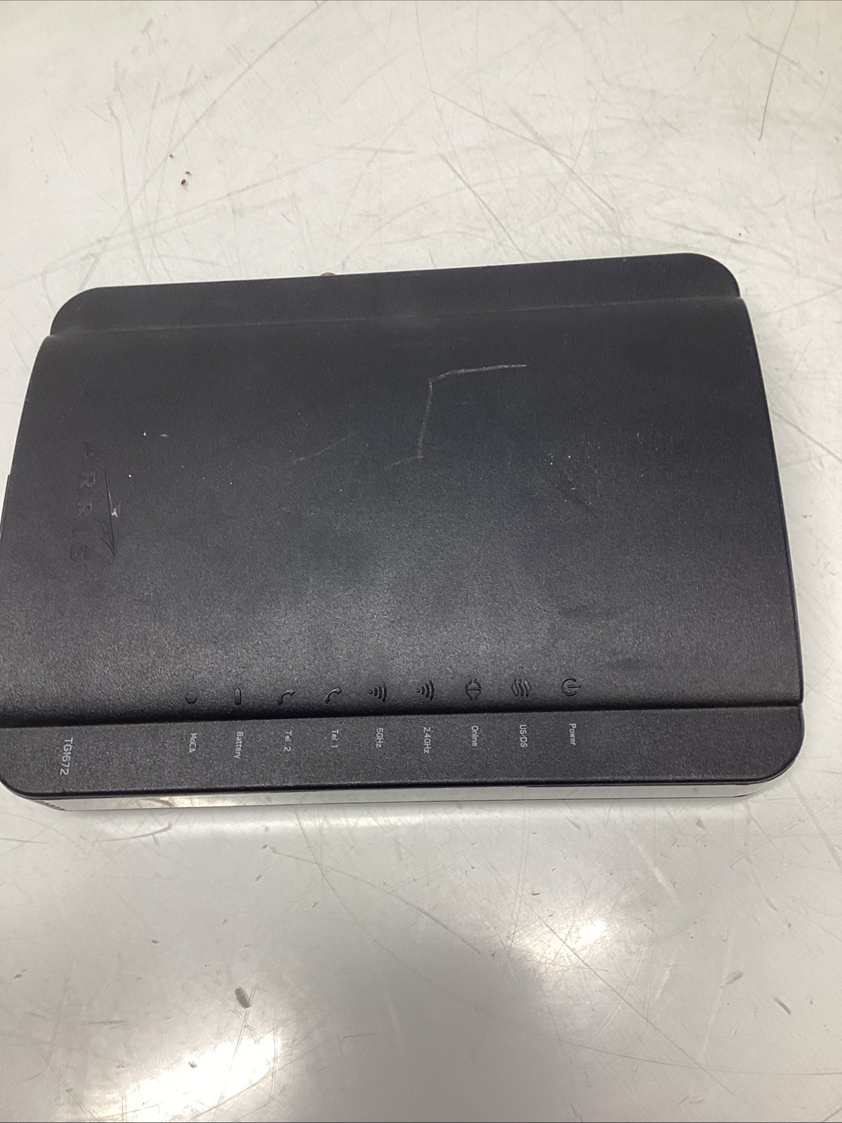 Arris TG1672G GATEWAY WIFI MODEM TG02DHQ1672 No Power Supply T-303