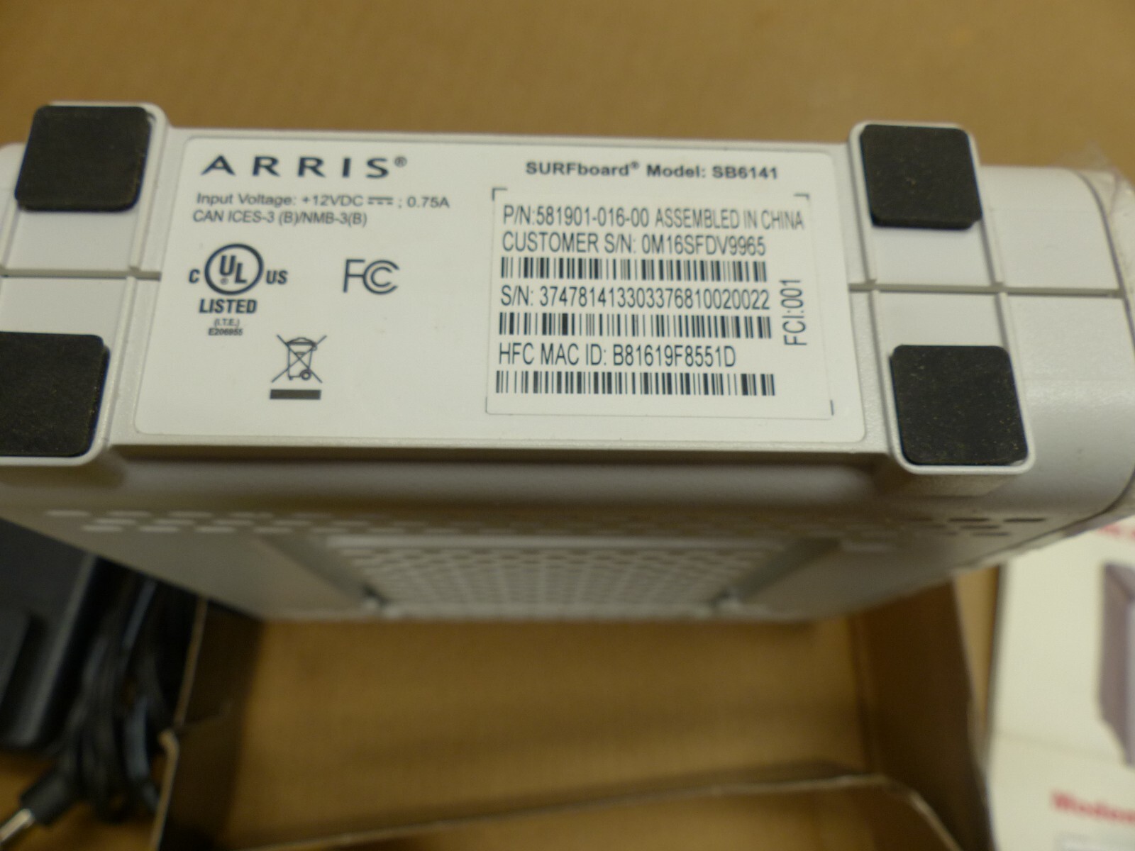 ARRIS SURFboard SB6141 Motorola Surf Board Modem 400 Series