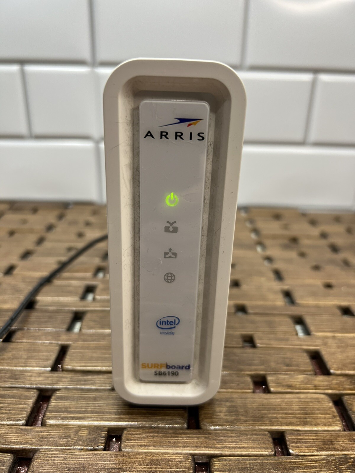 Modem: ARRIS Surfboard, Model SB6190, DOCSIS 3.0 Cable Modem, White Tested Works