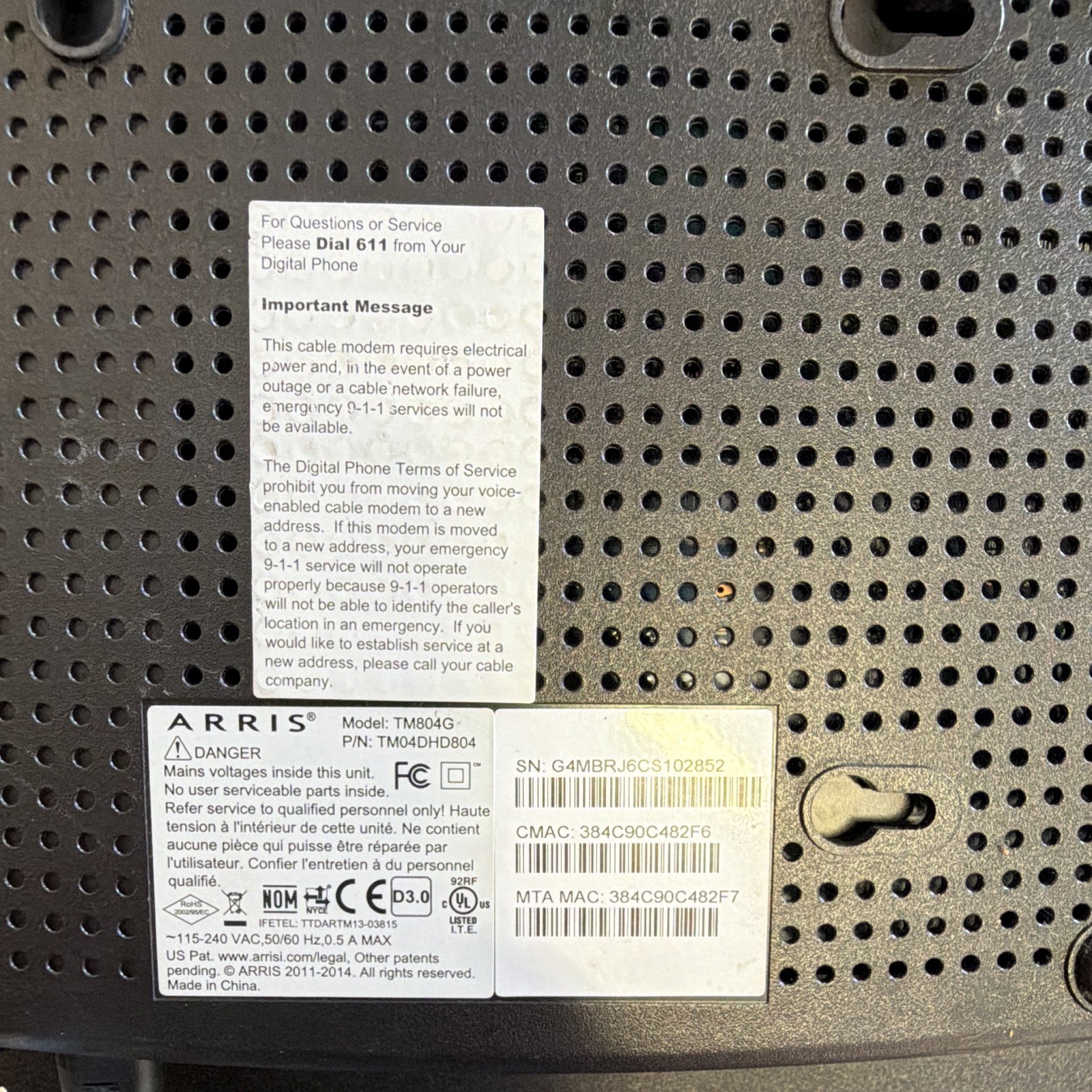 ARRIS TM804G DOCSIS 3.0 Cable Modem VoIP Spectrum 960 Mbps TM04DHD804