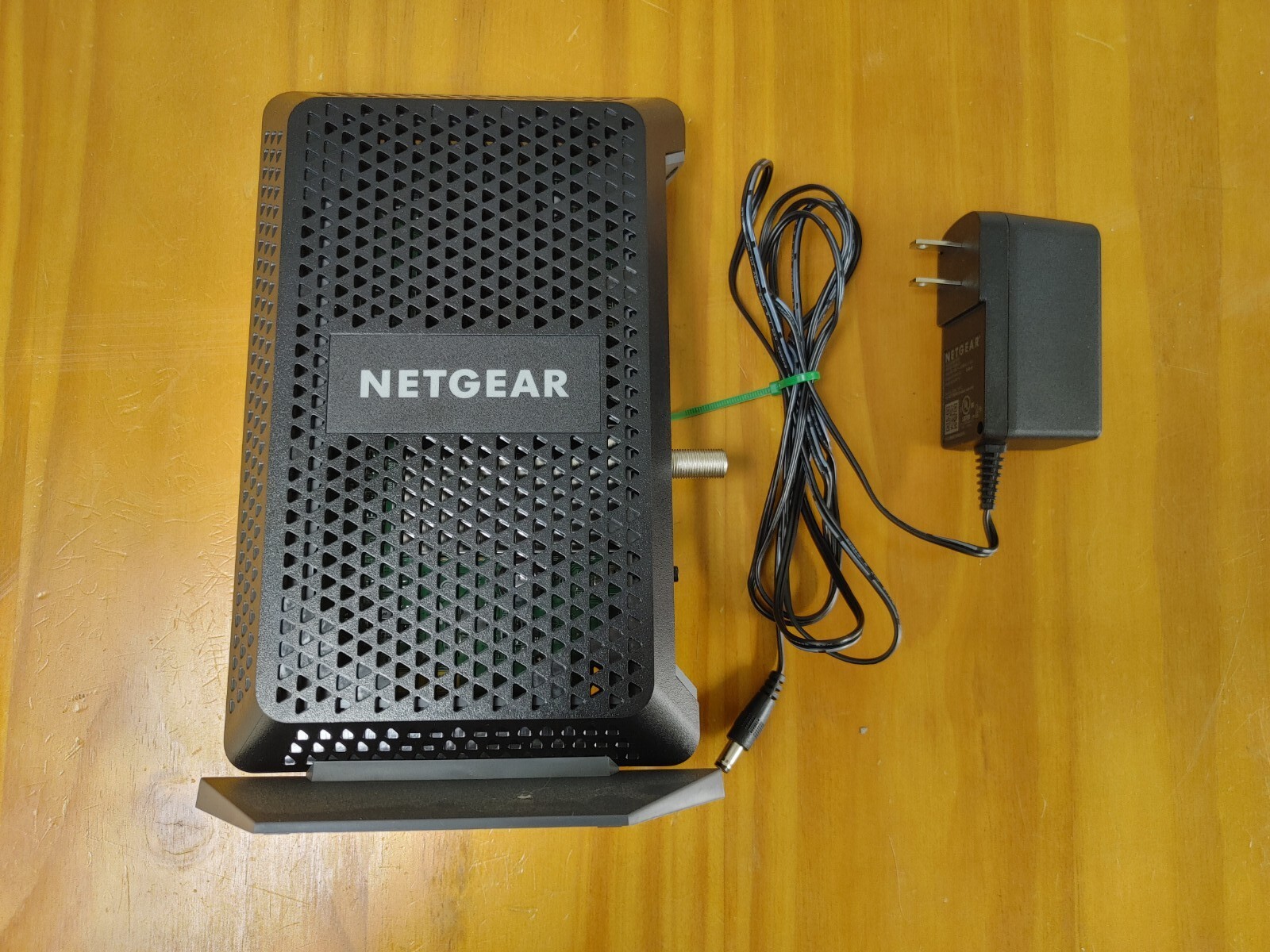NETGEAR CM1000V2 DOCSIS 3.1 Cable Modem. Used 2 Months.
