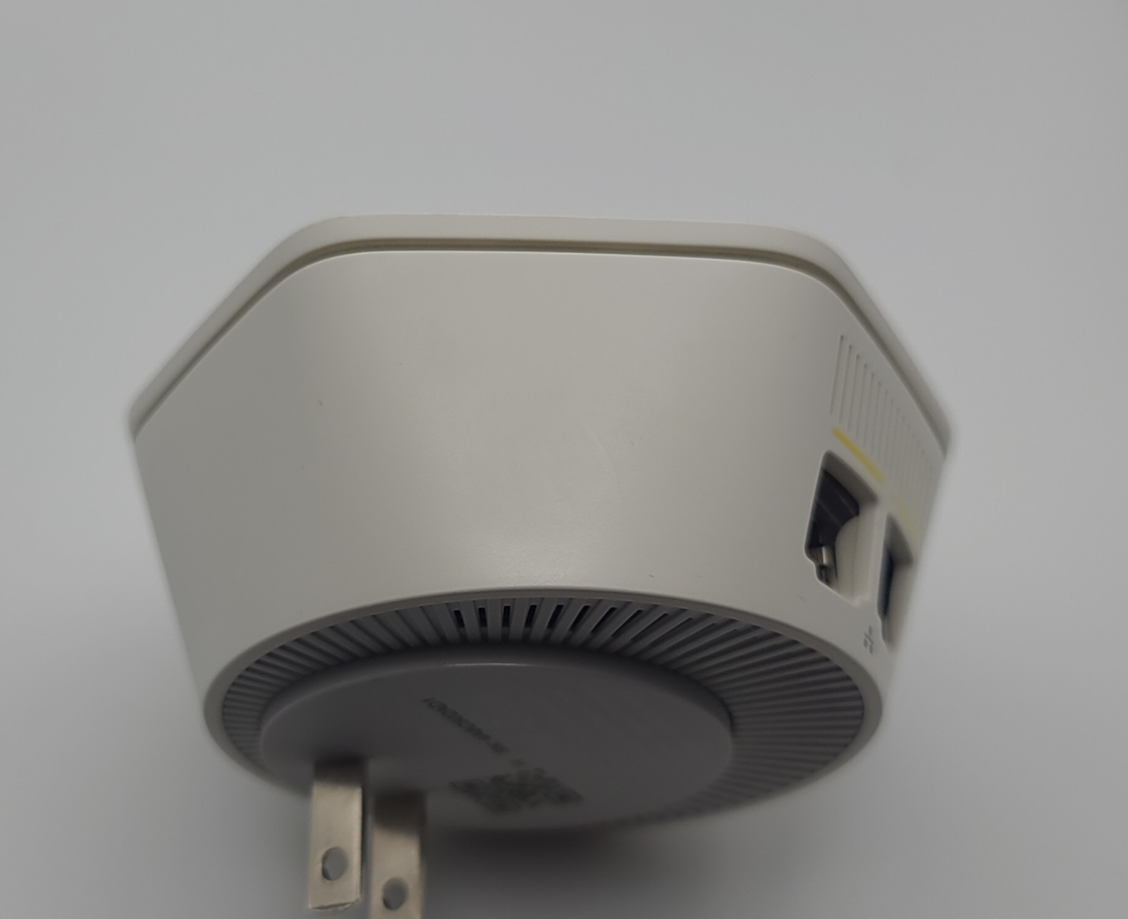 Xfinity Pod WiFi XE2-SG Model:B3A Wireless Network Range – USED – READ!