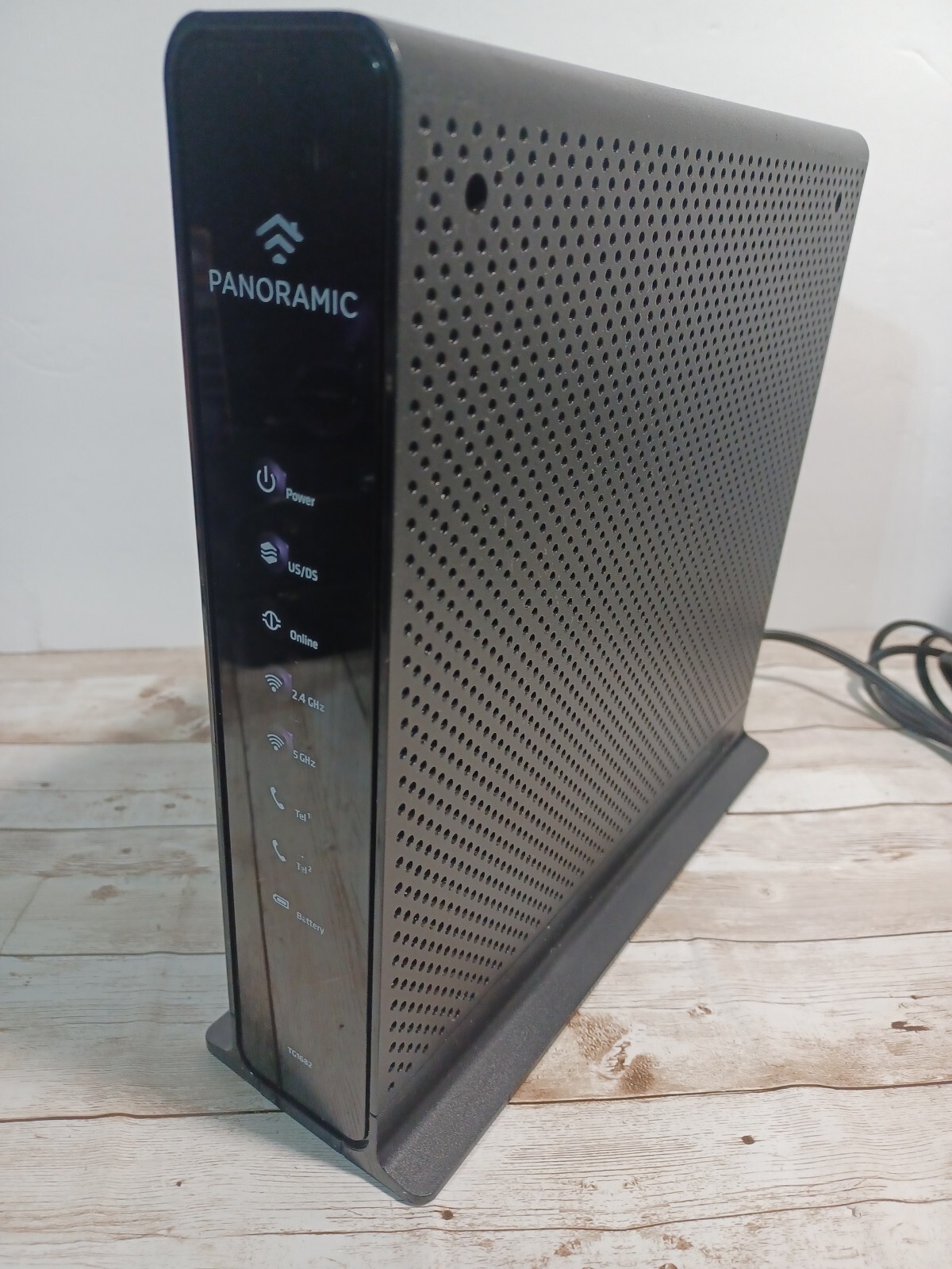 Arris Panoramic TG1682G Dual Band 2.4GHz 5GHz Wireless WiFi Router Cable Modem