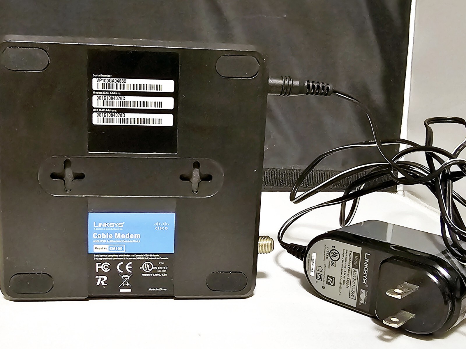 Linksys Cisco CM100 100 Mbps Cable Modem w/USBand Ethernet Connections