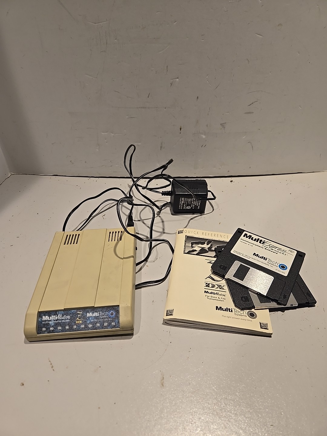 Multi-Tech MultiModem ZDX 28.8 Kbps Data/Fax Modem MT2834ZDX with Adapter