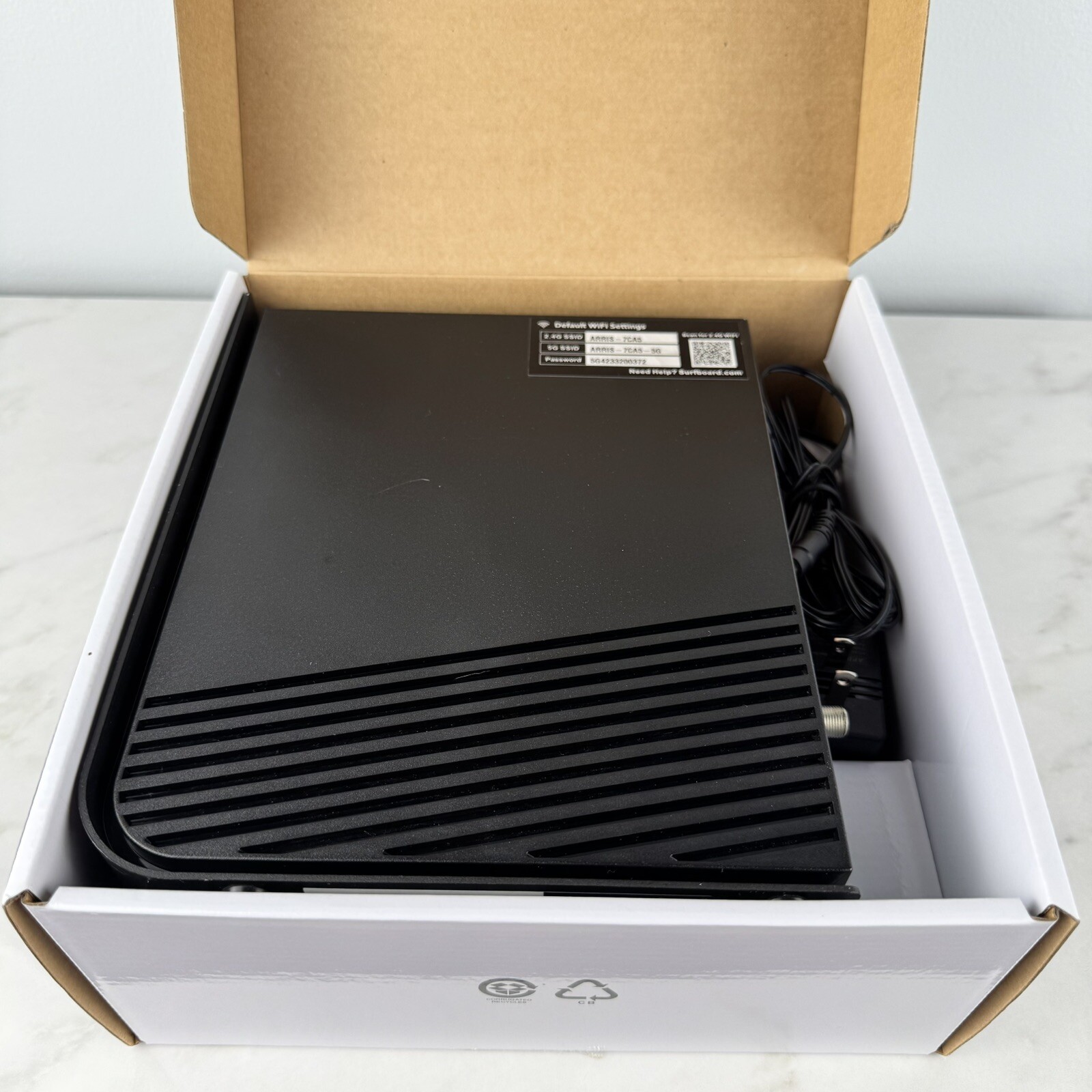 Arris ‎SBG7600AC2 Cable Modem Plus Internet Home Wifi Router Networking Black