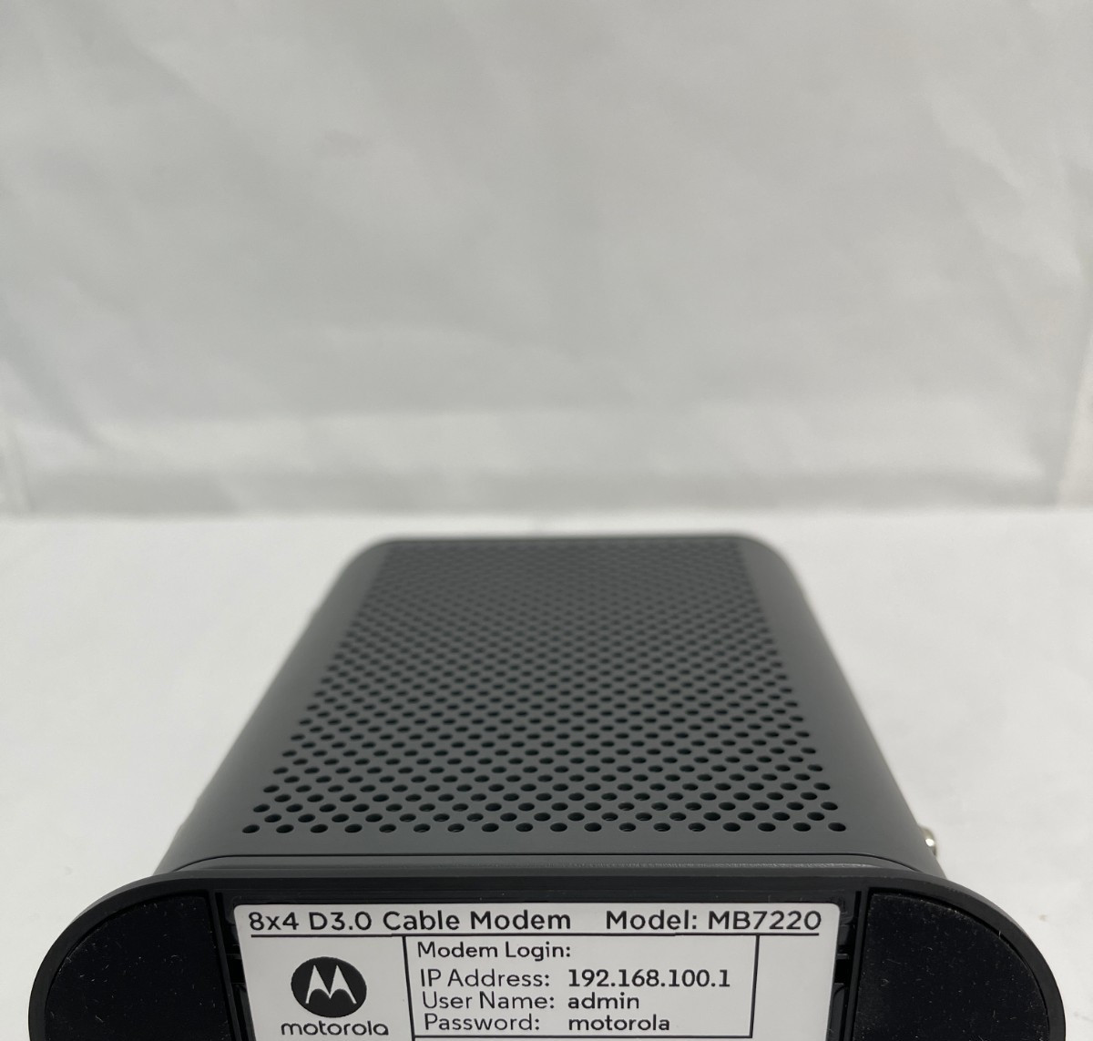 Motorola MB7220 8×4 DOCSIS 3.0 Cable Modem